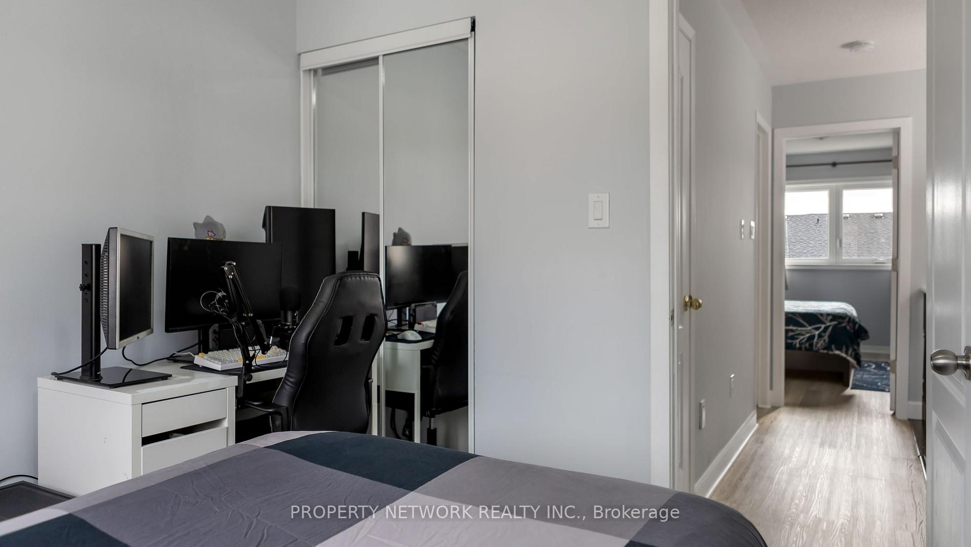 Photo 20 of 49 Lodgeway Drive, Vaughan, Rural Vaughan — HOMEH