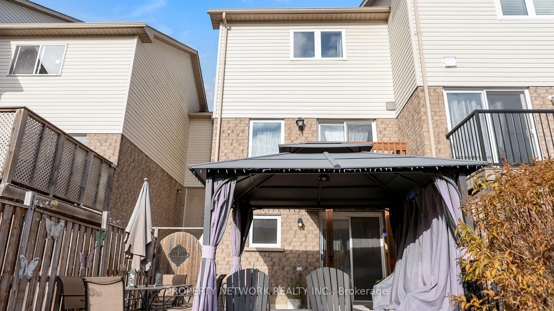 Photo 36 of 49 Lodgeway Drive, Vaughan, Rural Vaughan — HOMEH