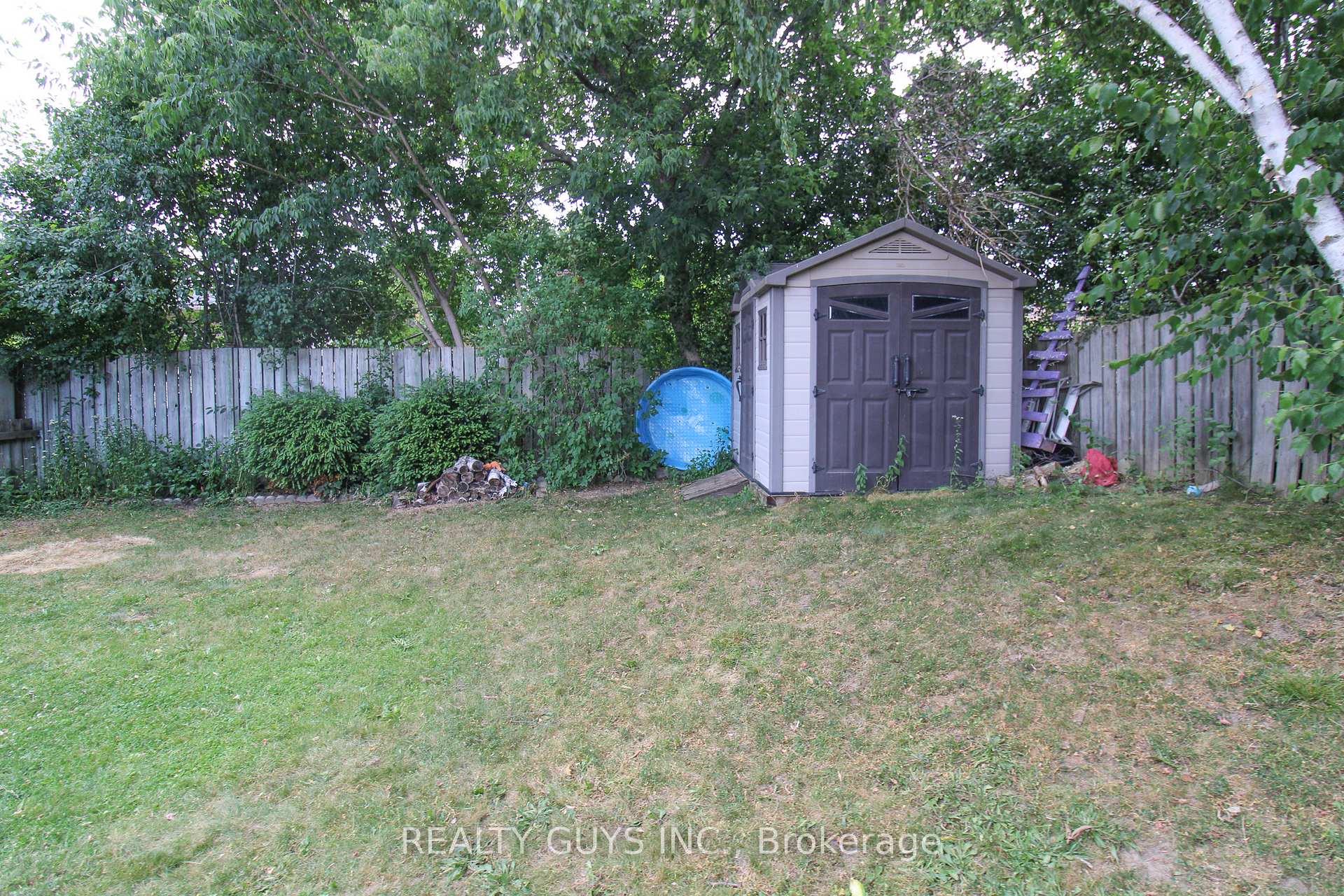 Photo 7 of 376 Southpark Drive, Peterborough, Ashburnham Ward 4 — HOMEH