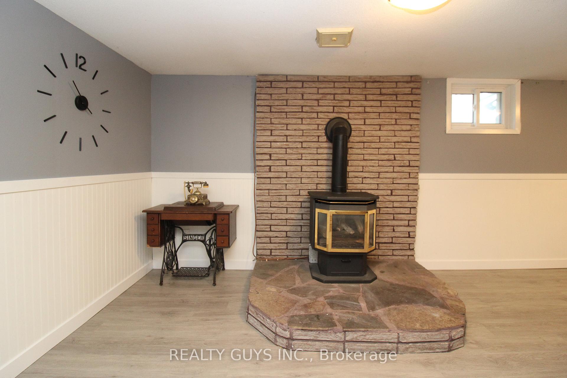 Photo 31 of 376 Southpark Drive, Peterborough, Ashburnham Ward 4 — HOMEH