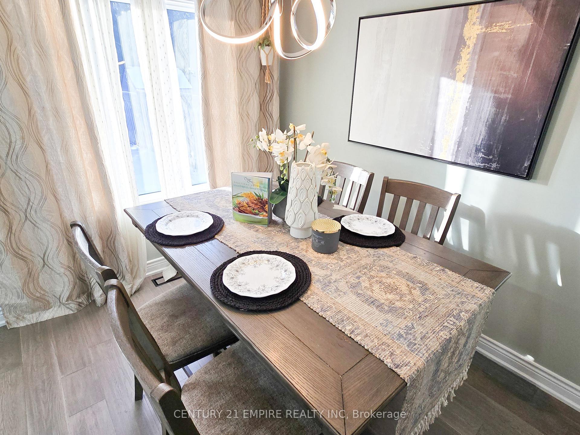 Photo 8 of 154 Adele Crescent, Oshawa, McLaughlin — HOMEH
