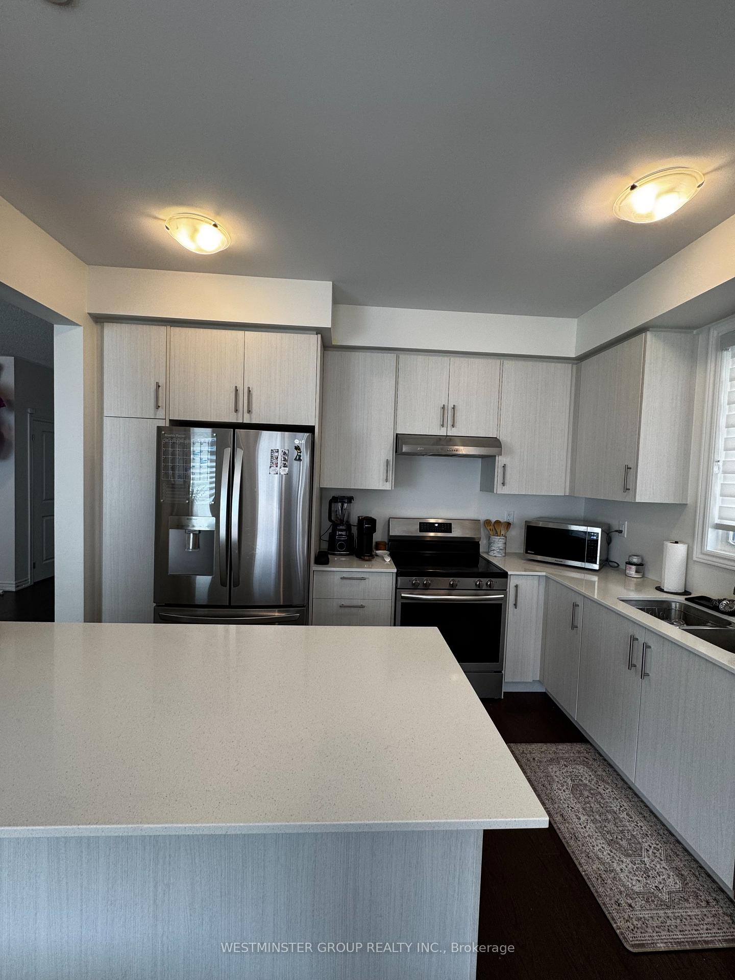 Photo 6 of 18 Gemini Drive, Barrie, Rural Barrie Southeast — HOMEH