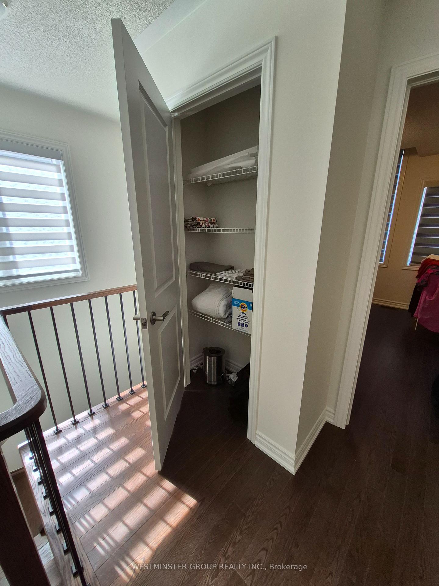 Photo 14 of 18 Gemini Drive, Barrie, Rural Barrie Southeast — HOMEH