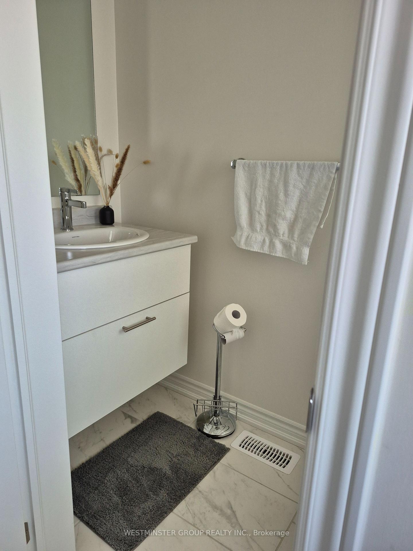 Photo 26 of 18 Gemini Drive, Barrie, Rural Barrie Southeast — HOMEH