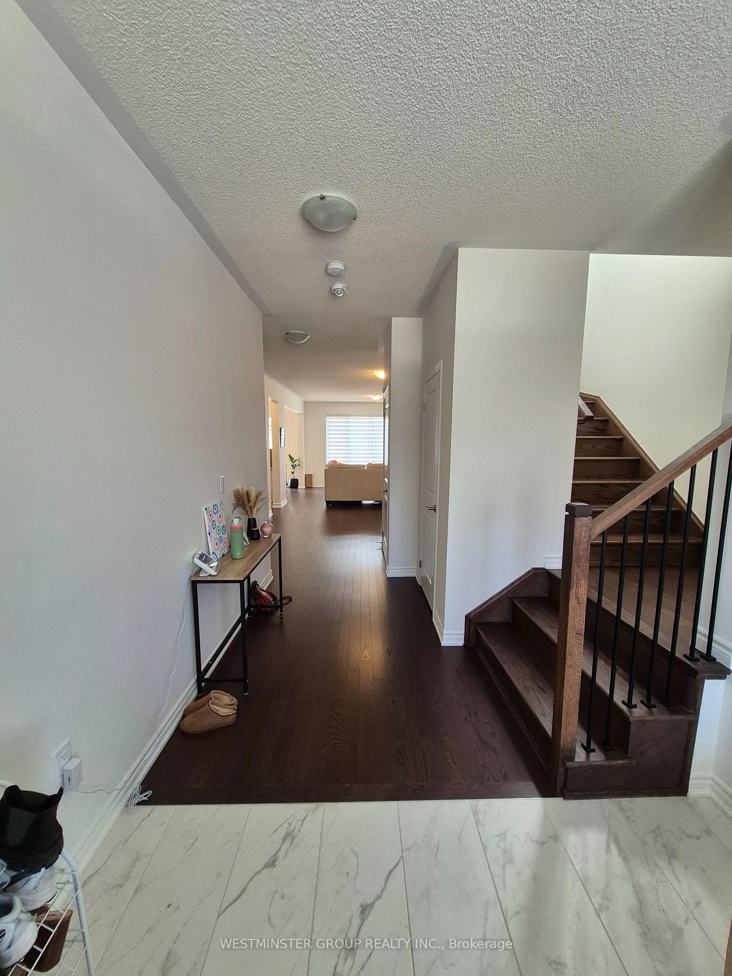 Photo 20 of 18 Gemini Drive, Barrie, Rural Barrie Southeast — HOMEH