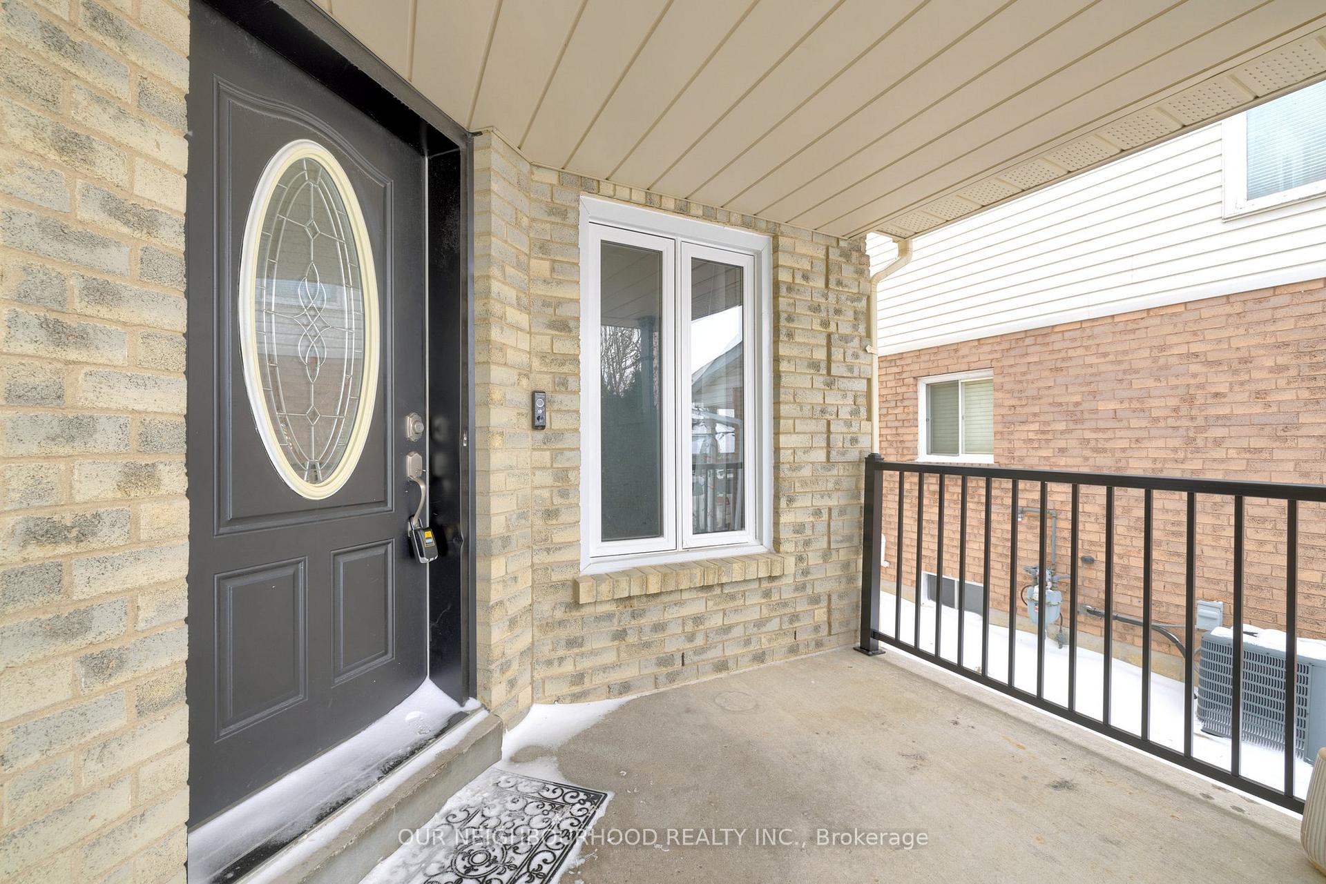 Photo 3 of 1263 Andover Drive, Oshawa, Eastdale — HOMEH