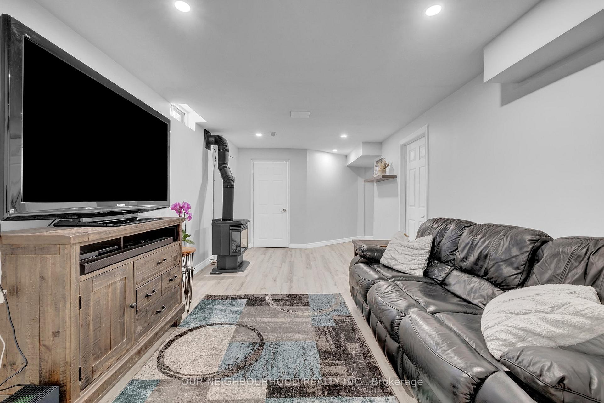 Photo 30 of 1263 Andover Drive, Oshawa, Eastdale — HOMEH