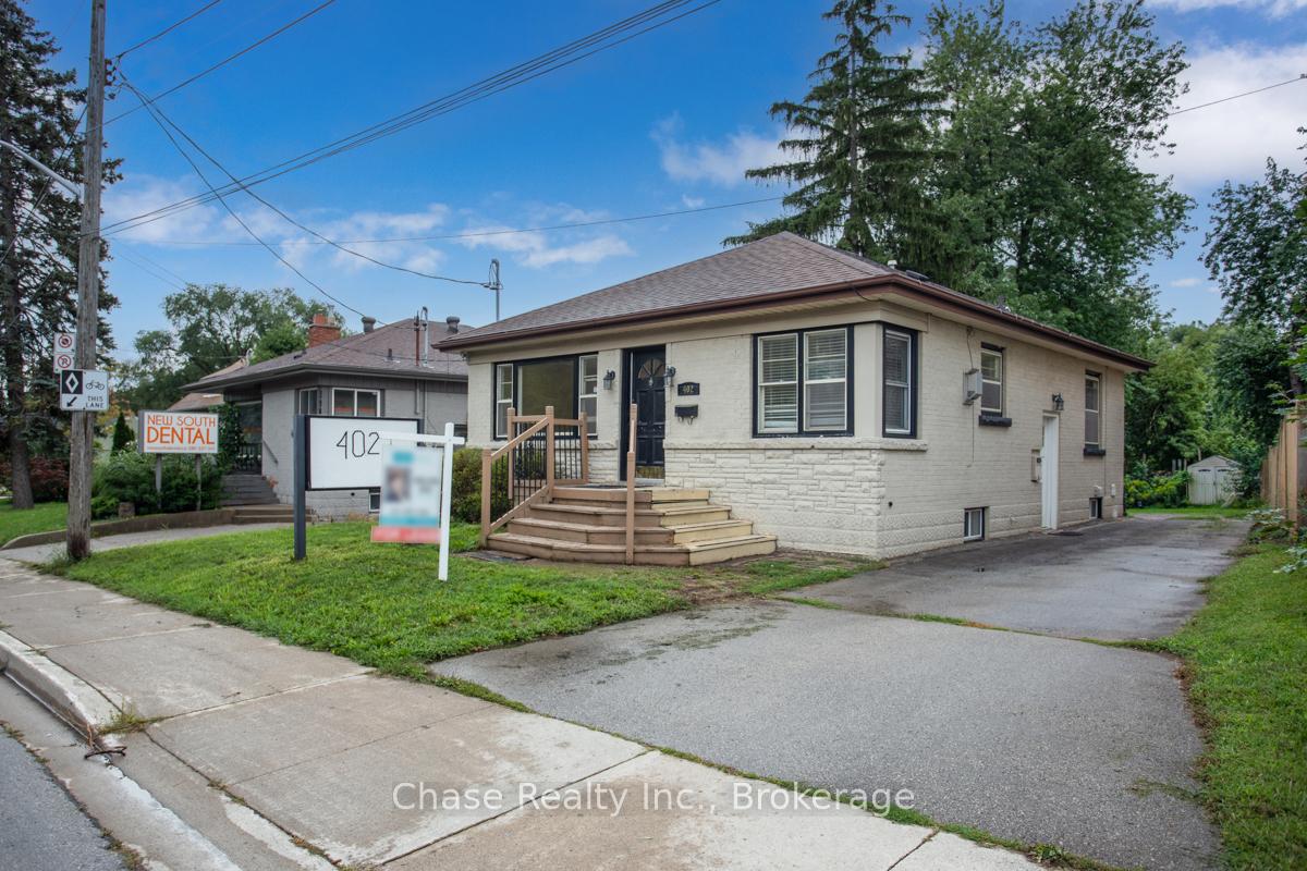 Front of 402 Guelph Line