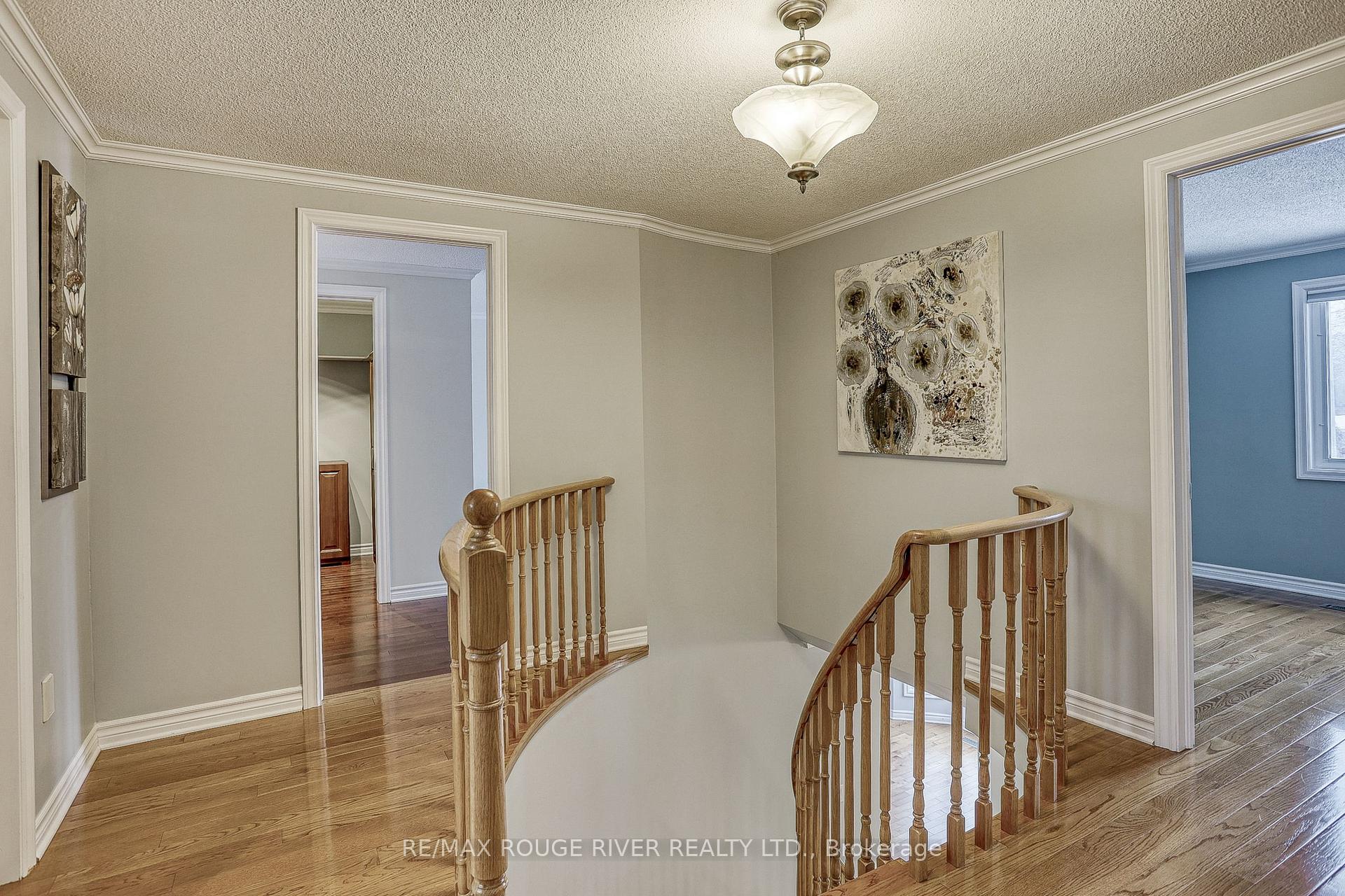 Photo 14 of 537 Whistler Drive, Oshawa, Northglen — HOMEH