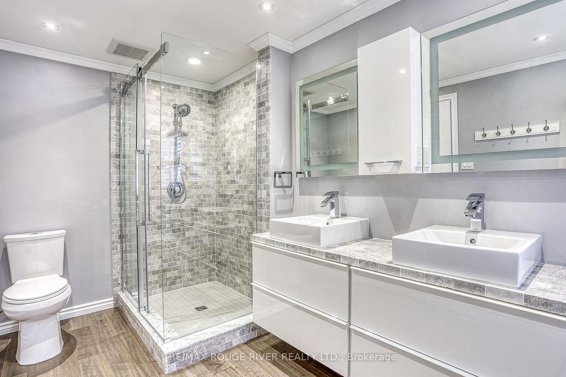 Photo 18 of 537 Whistler Drive, Oshawa, Northglen — HOMEH