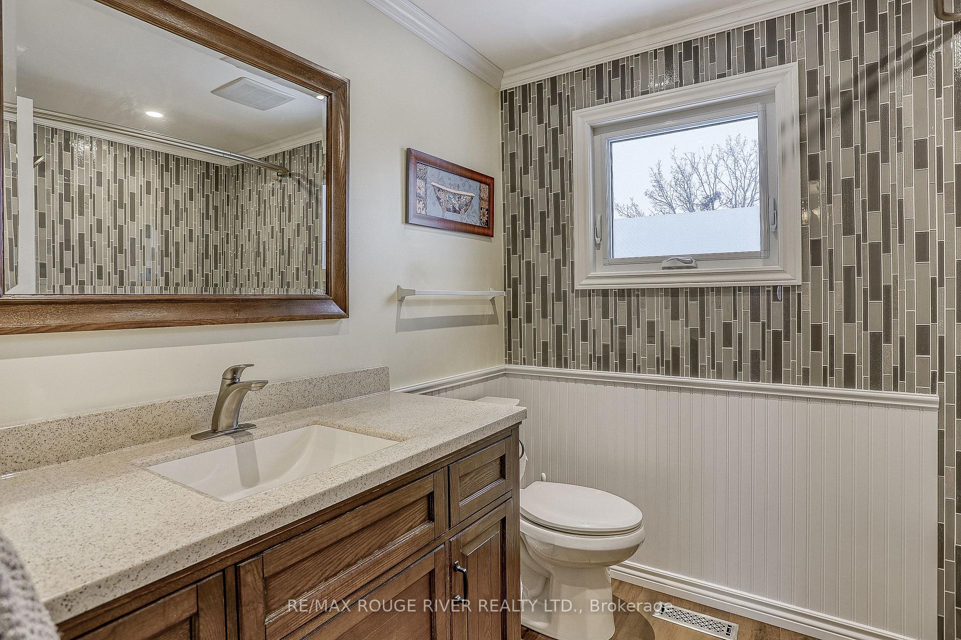 Photo 27 of 537 Whistler Drive, Oshawa, Northglen — HOMEH