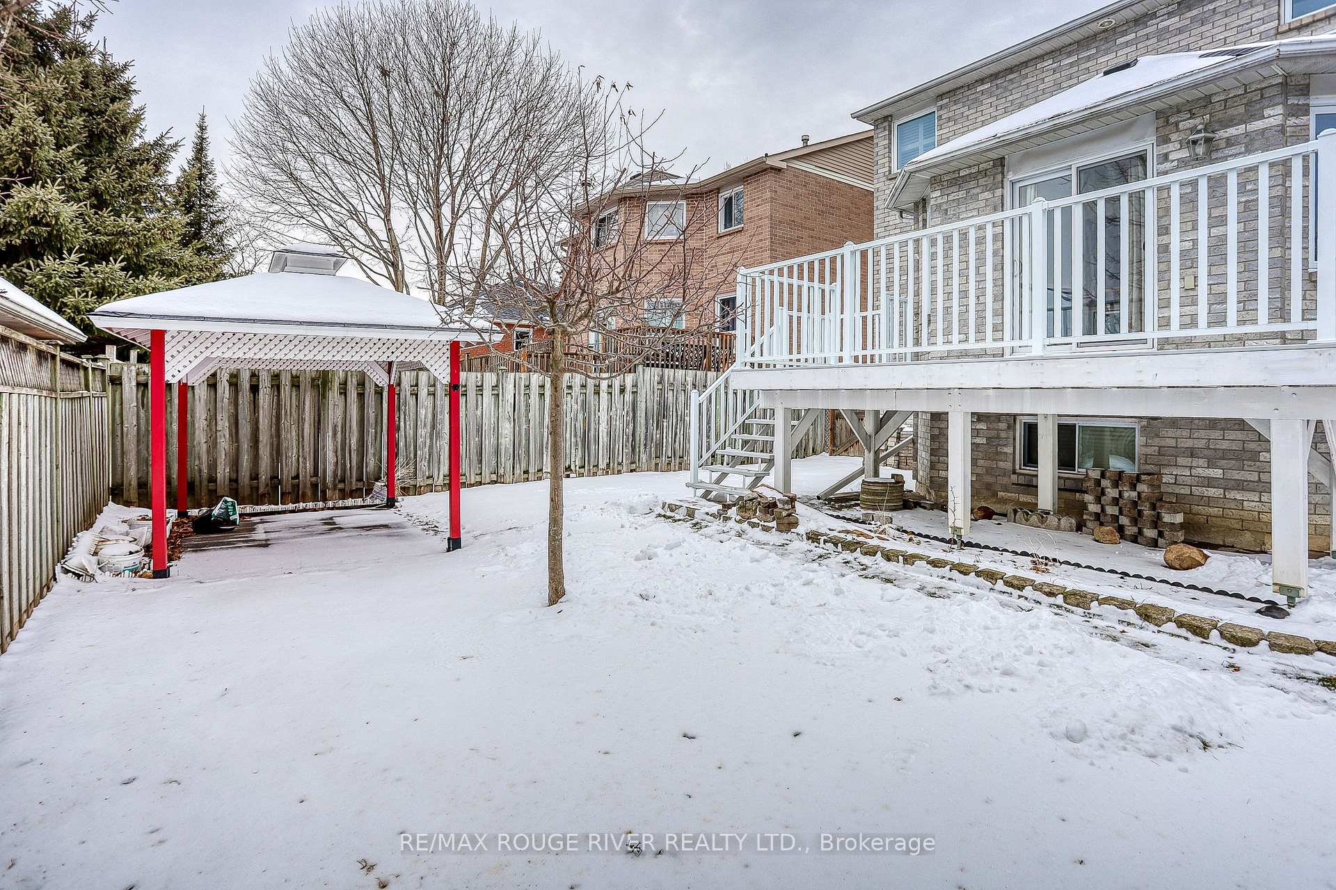 Photo 37 of 537 Whistler Drive, Oshawa, Northglen — HOMEH