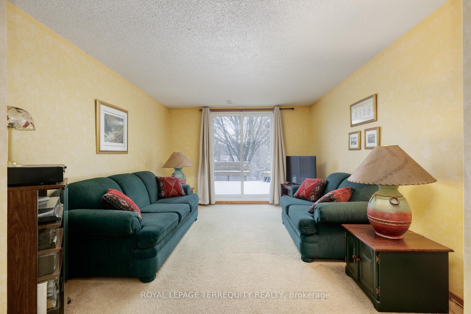 Photo 25 of 193 Overbank Drive, Oshawa, McLaughlin — HOMEH