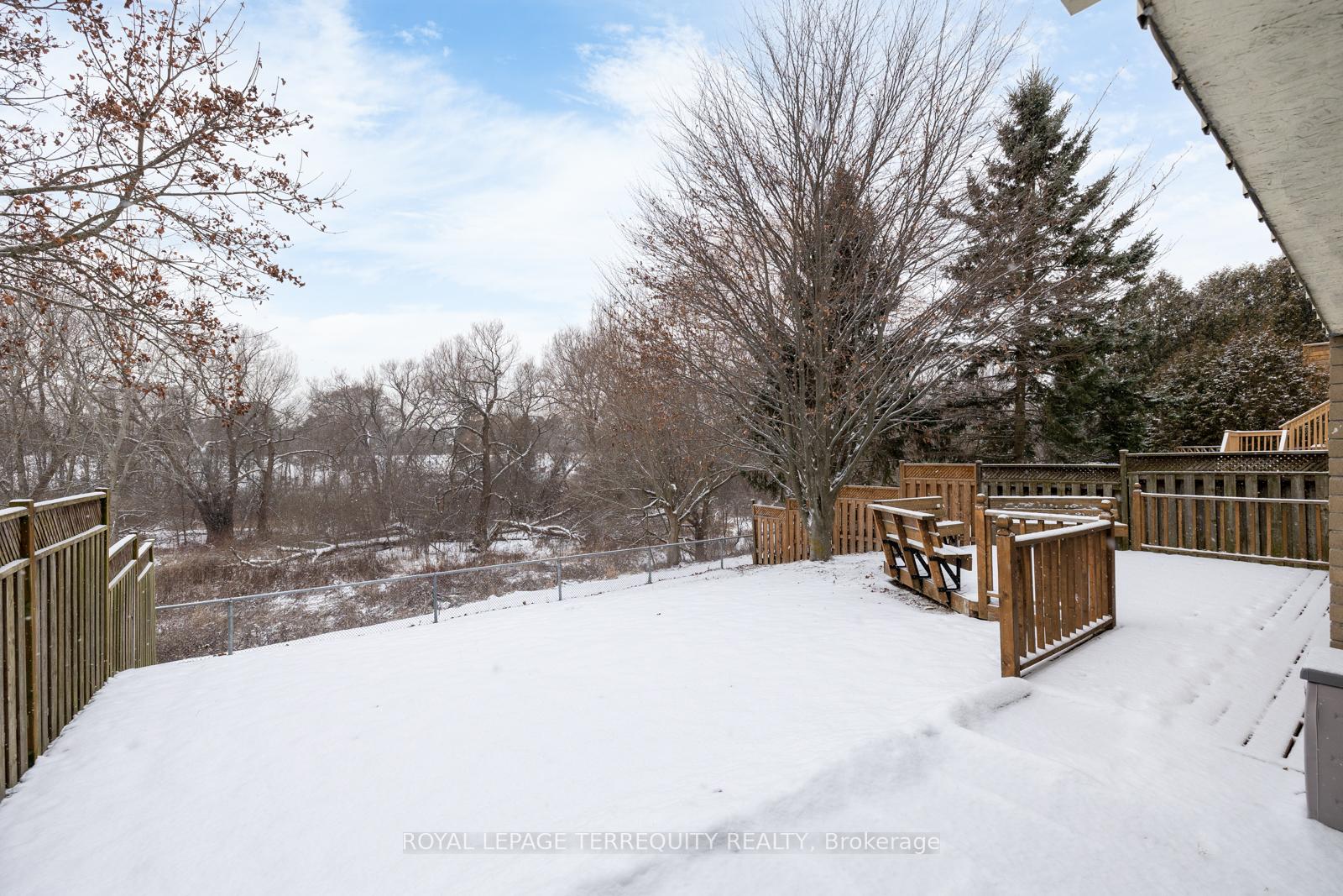 Photo 31 of 193 Overbank Drive, Oshawa, McLaughlin — HOMEH