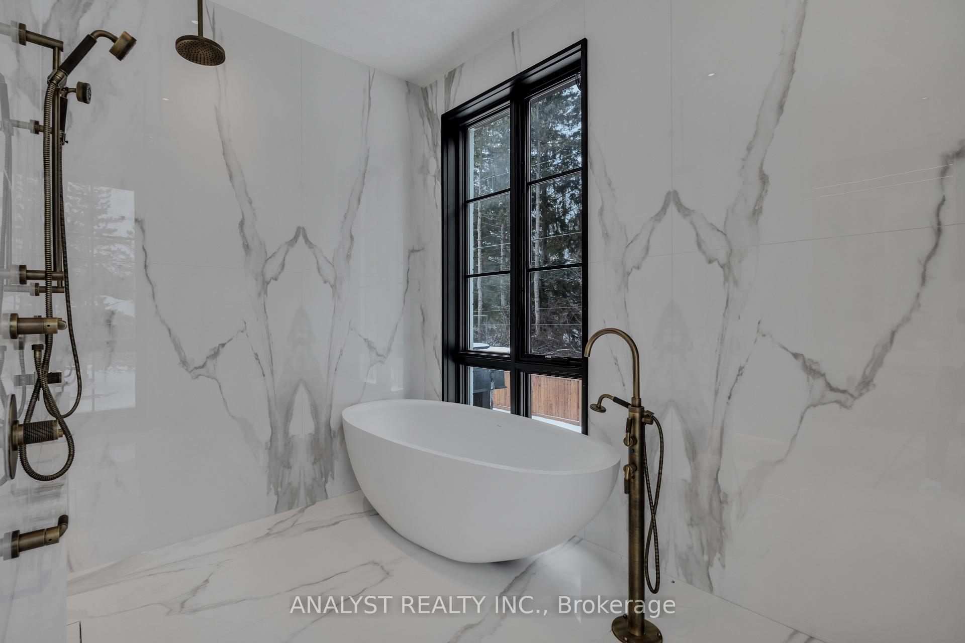 Photo 23 of 178 Rushworth Crescent, Vaughan, Kleinburg — HOMEH