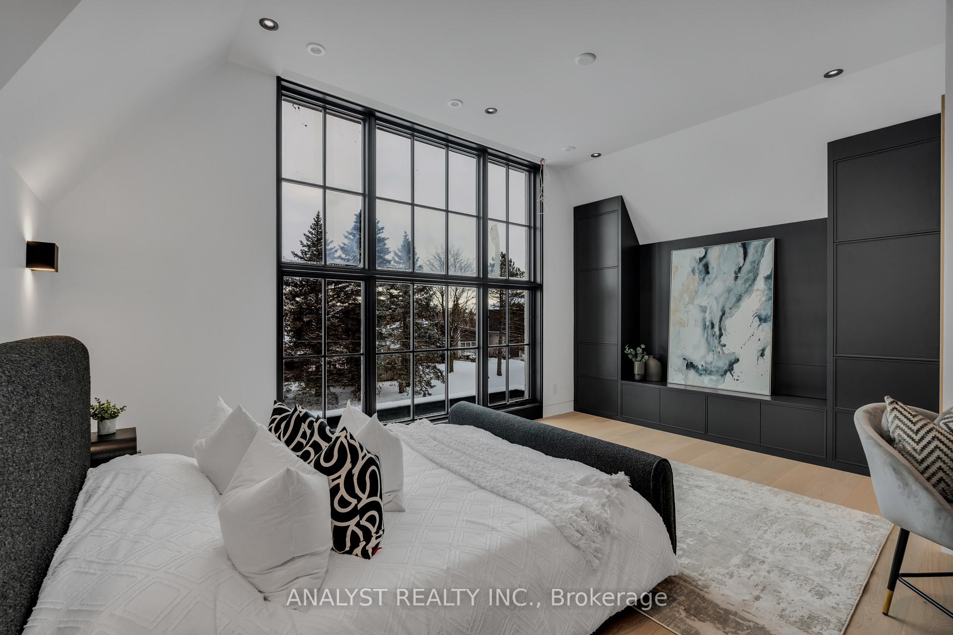 Photo 32 of 178 Rushworth Crescent, Vaughan, Kleinburg — HOMEH
