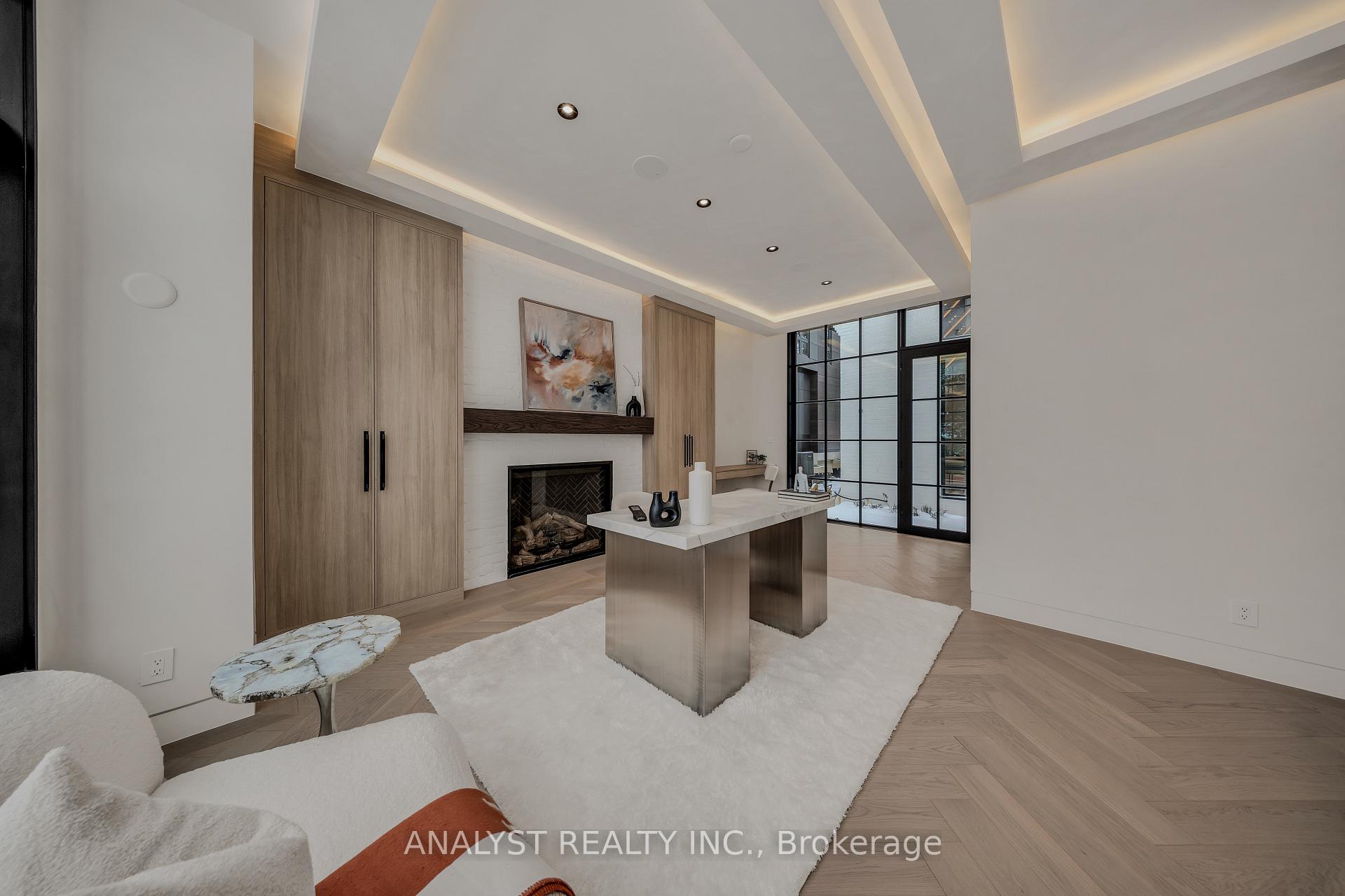 Photo 1 of 178 Rushworth Crescent, Vaughan, Kleinburg — HOMEH