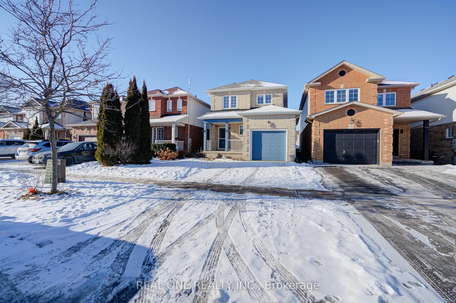 Photo 4 of 1714 Radcliffe Drive, Oshawa, Samac — HOMEH