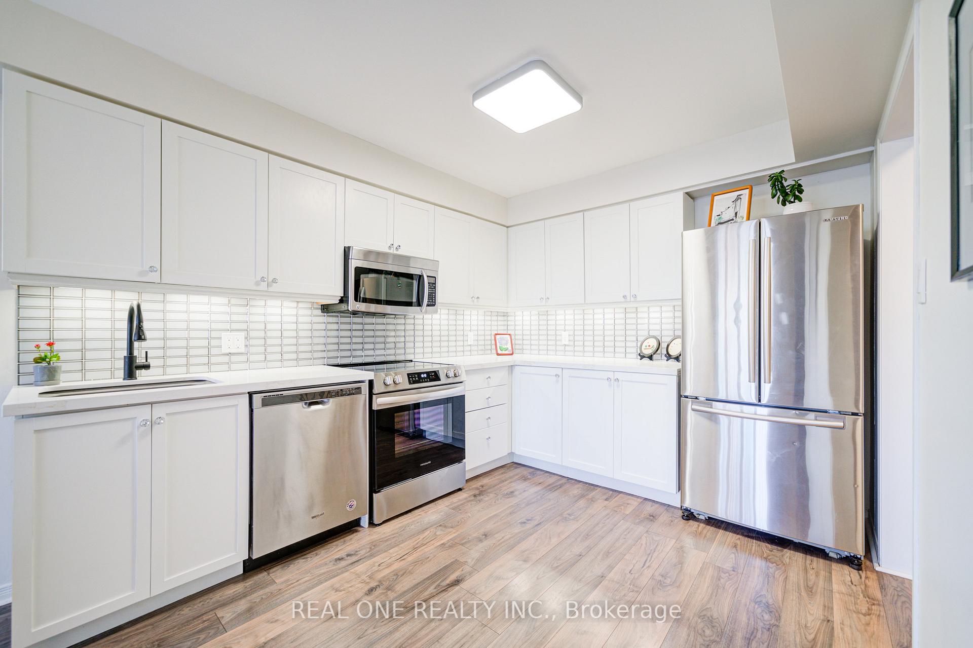 Photo 8 of 1714 Radcliffe Drive, Oshawa, Samac — HOMEH