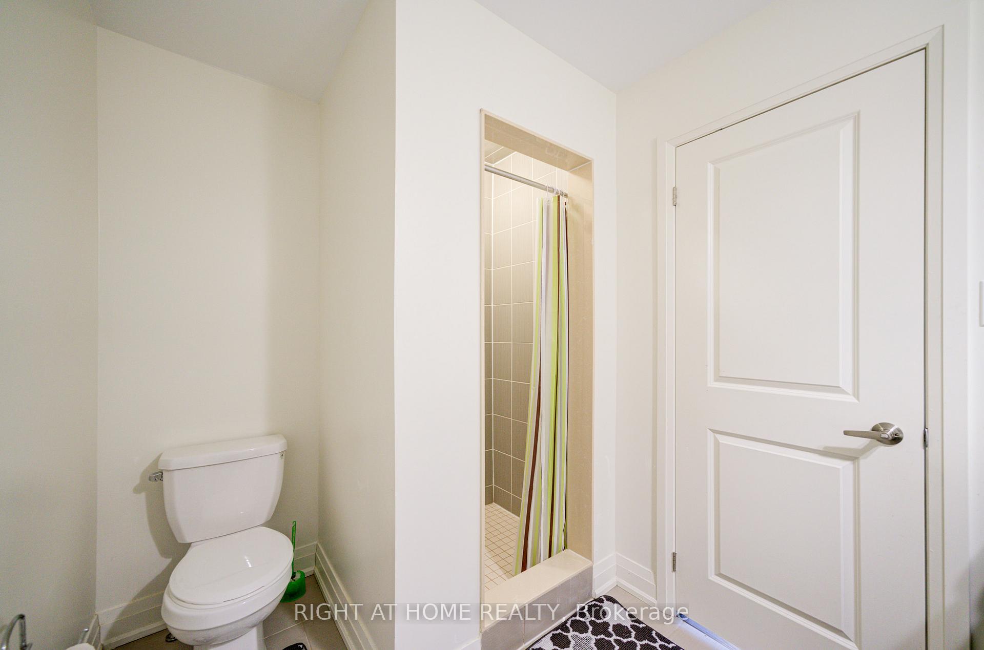 Photo 25 of 4 Hassard-Short Lane, Ajax, South East — HOMEH
