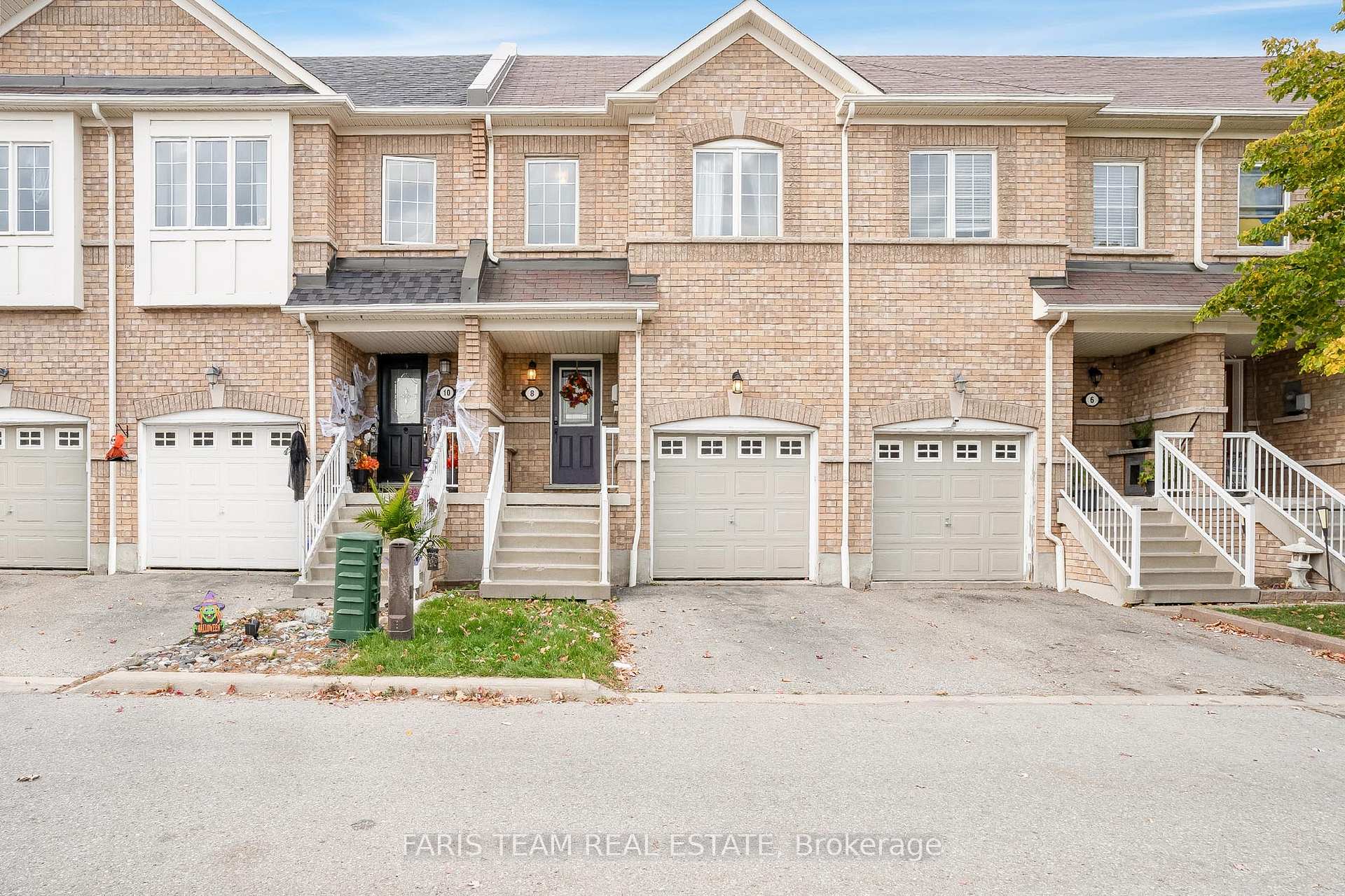 Front of 8 Arbuckle Way