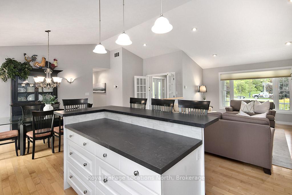 Photo 8 of 114 Edward Street, Blue Mountains — HOMEH