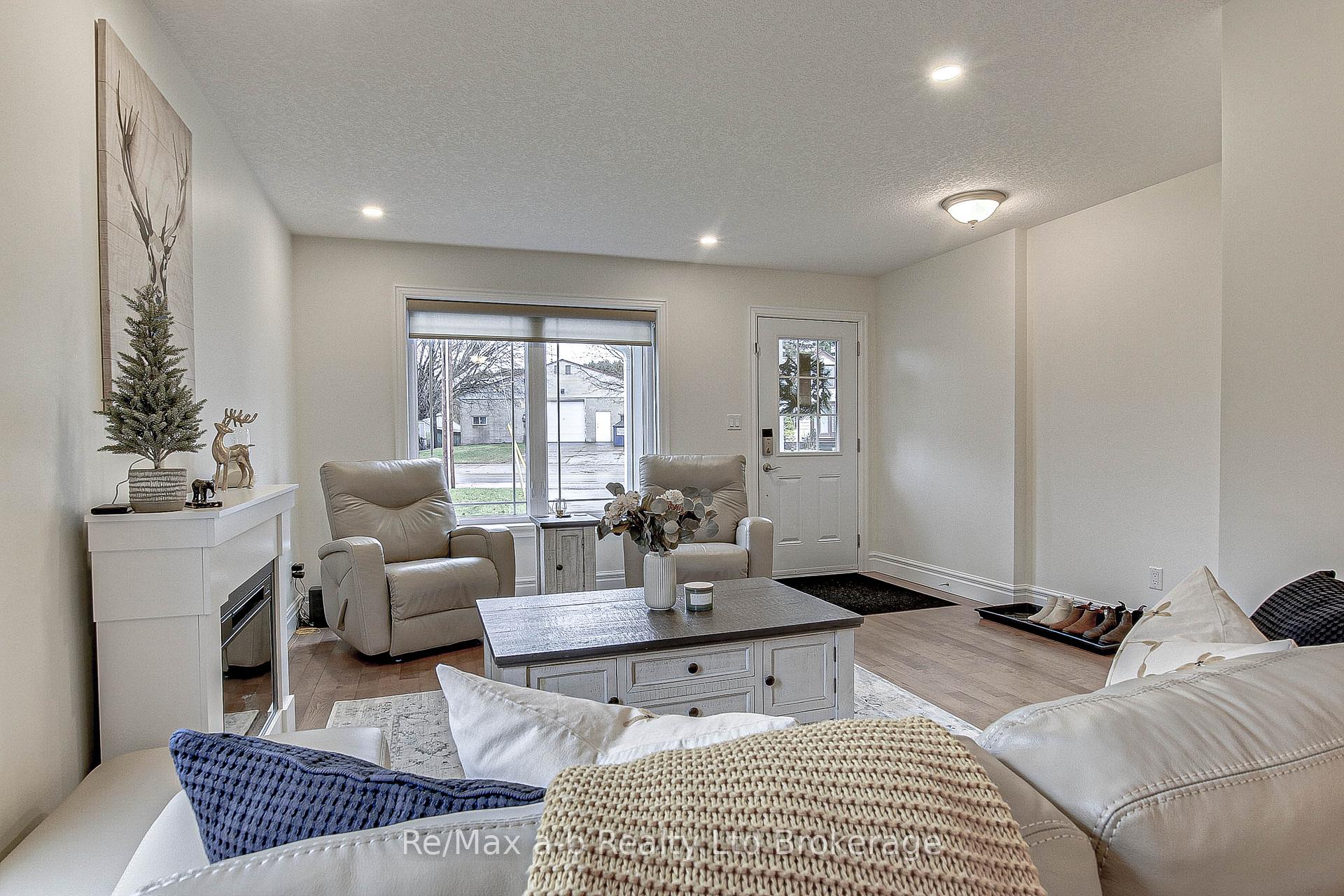 Photo 9 of 11485 Plank Road, Bayham, Eden — HOMEH