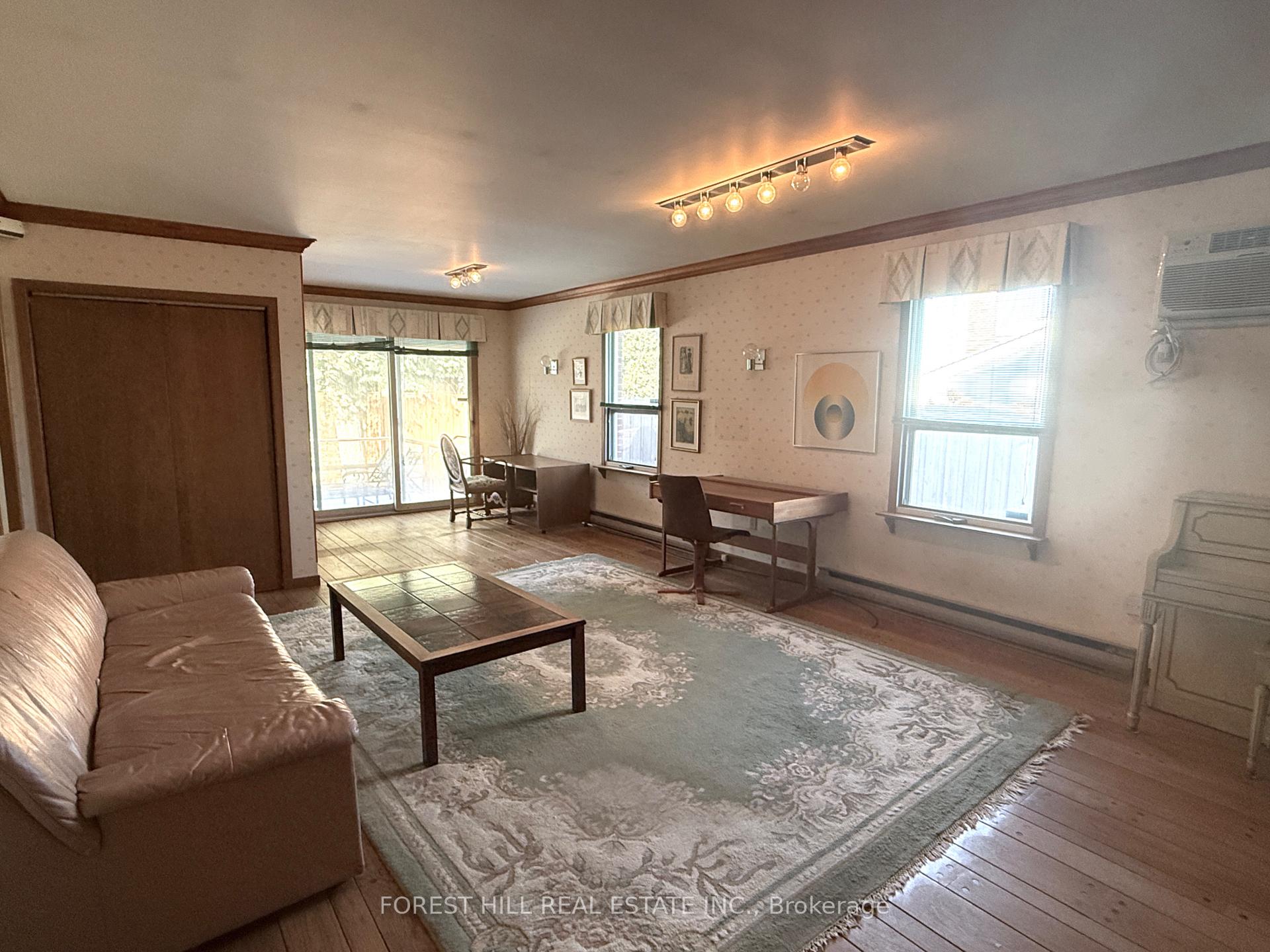 Photo 8 of 300 Glenview Avenue, Oshawa, Northglen — HOMEH