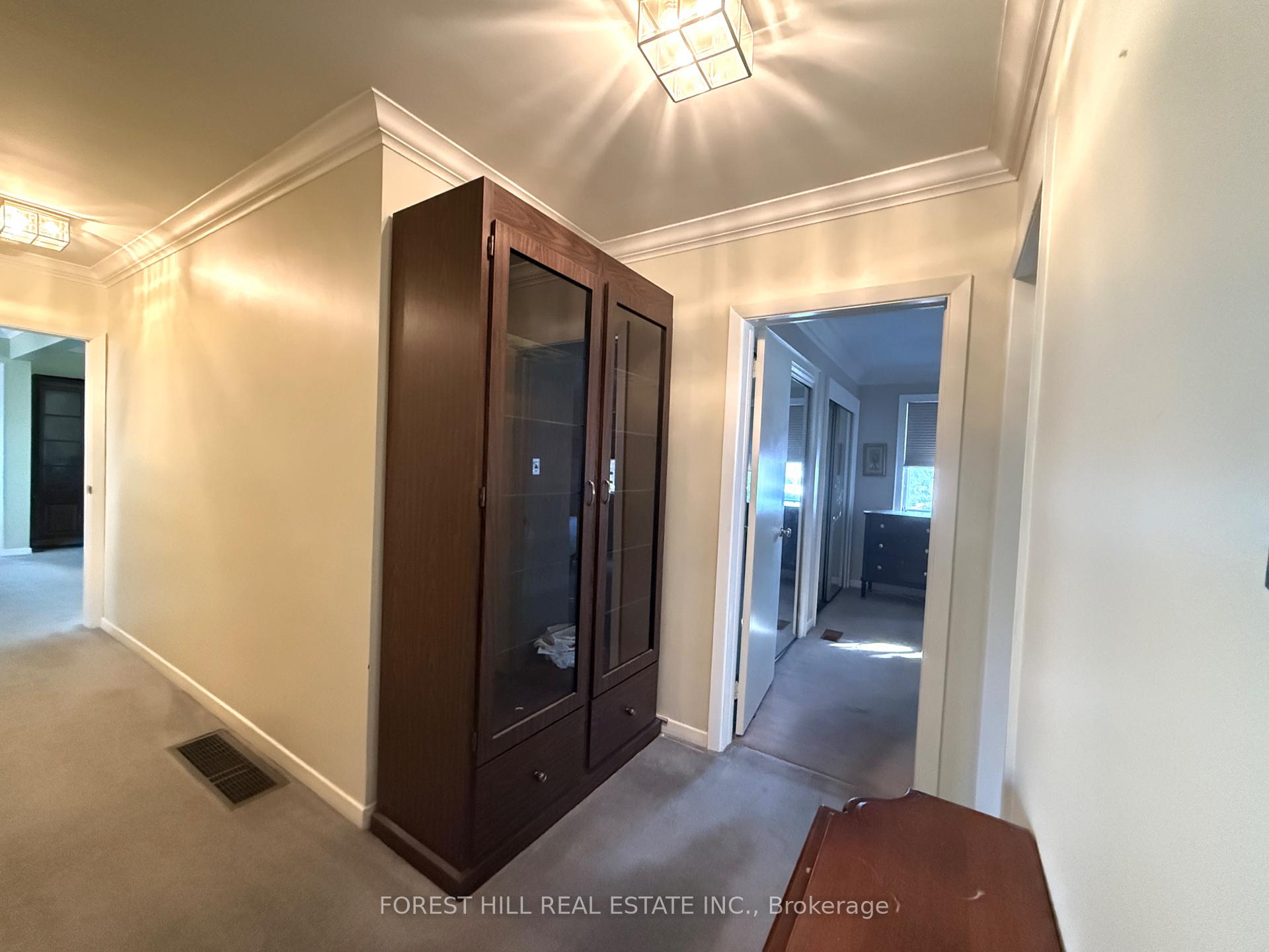 Photo 11 of 300 Glenview Avenue, Oshawa, Northglen — HOMEH