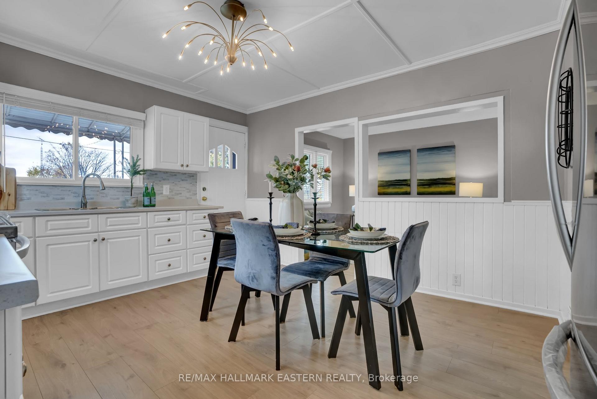 Photo 6 of 114 Thomas Street, Oshawa, Lakeview — HOMEH
