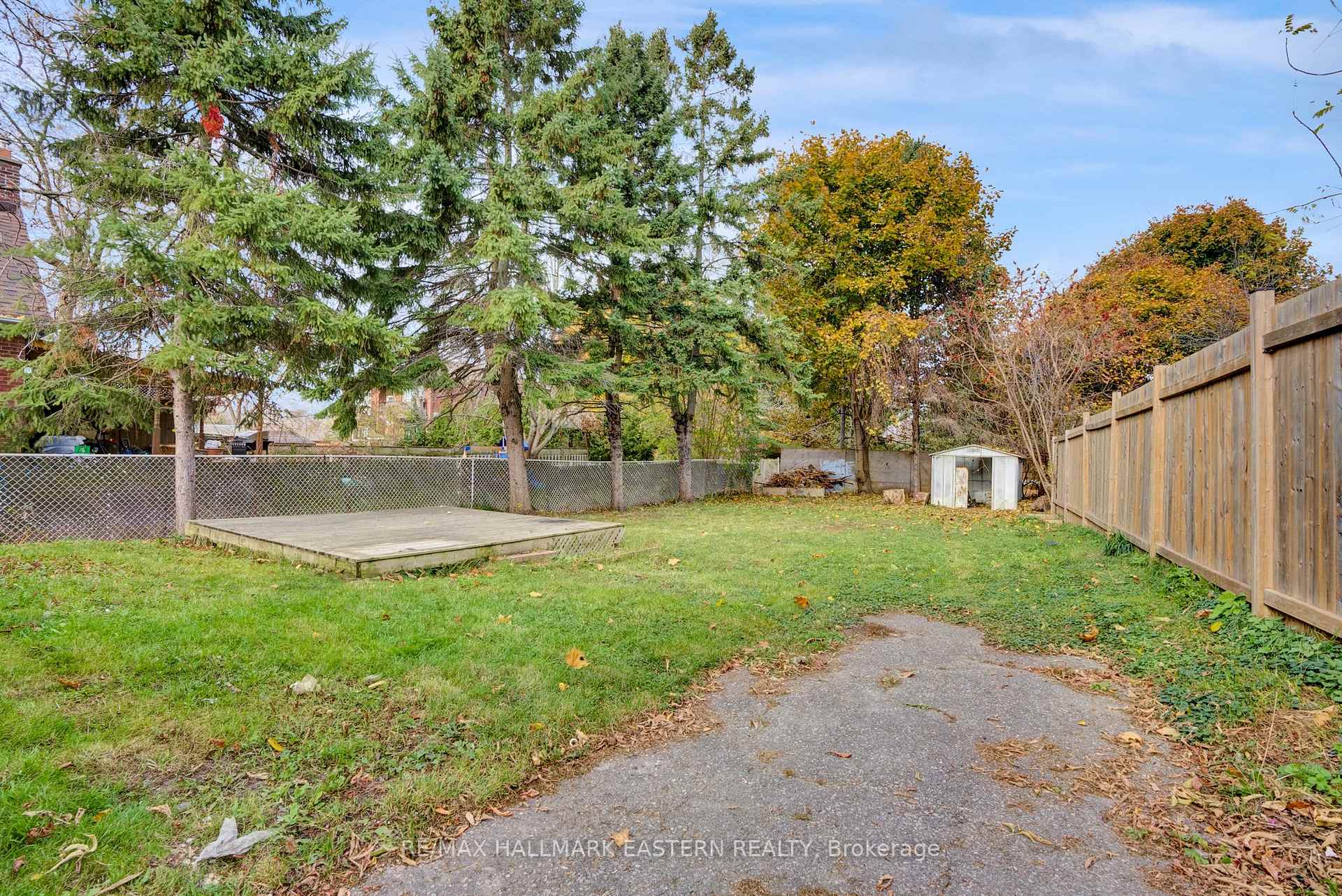 Photo 22 of 114 Thomas Street, Oshawa, Lakeview — HOMEH