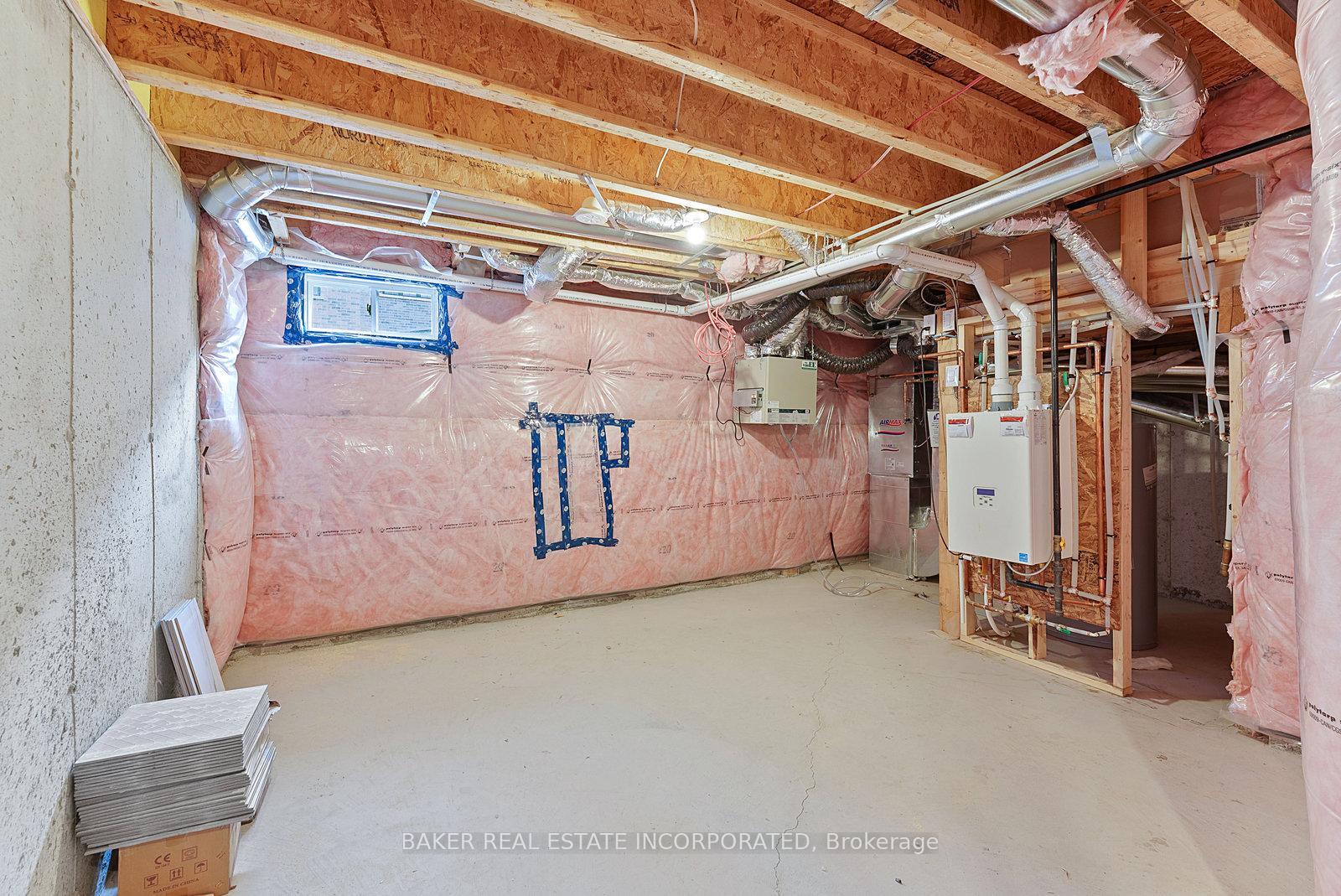 Photo 33 of 13 Frank Lloyd Wright Street, Whitby, Downtown Whitby — HOMEH