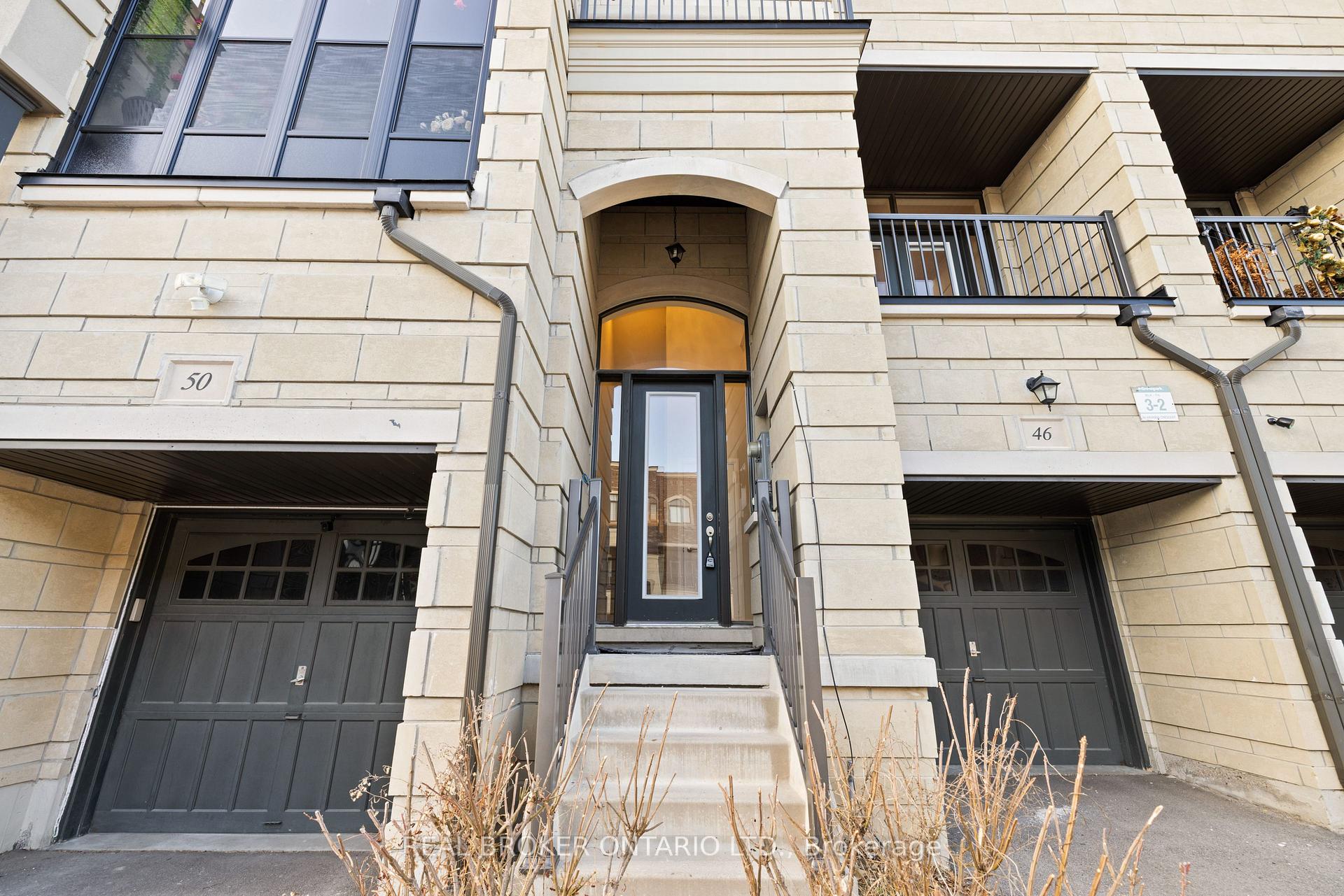 Photo 22 of 46 Arianna Crescent, Vaughan, Patterson — HOMEH
