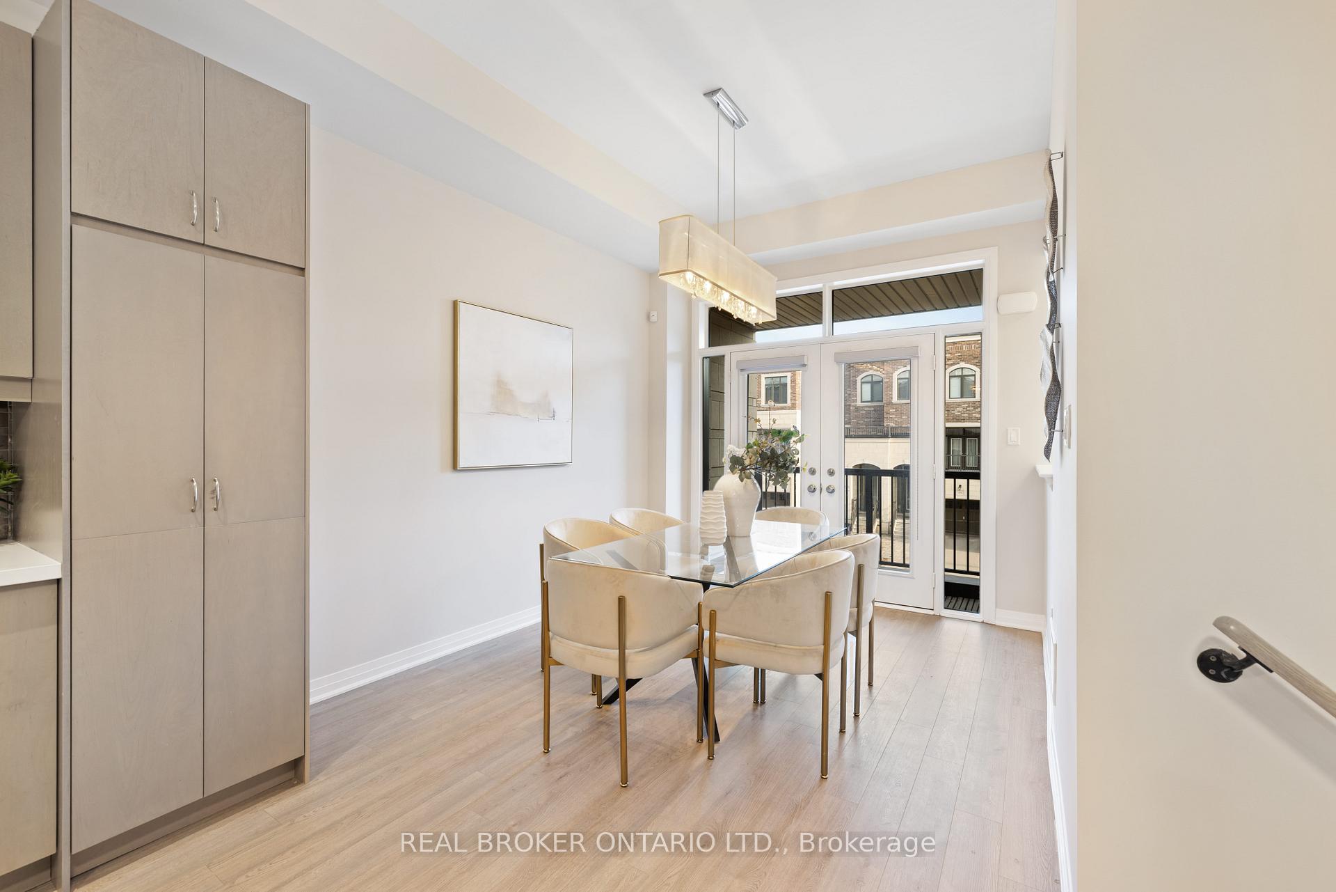 Photo 27 of 46 Arianna Crescent, Vaughan, Patterson — HOMEH