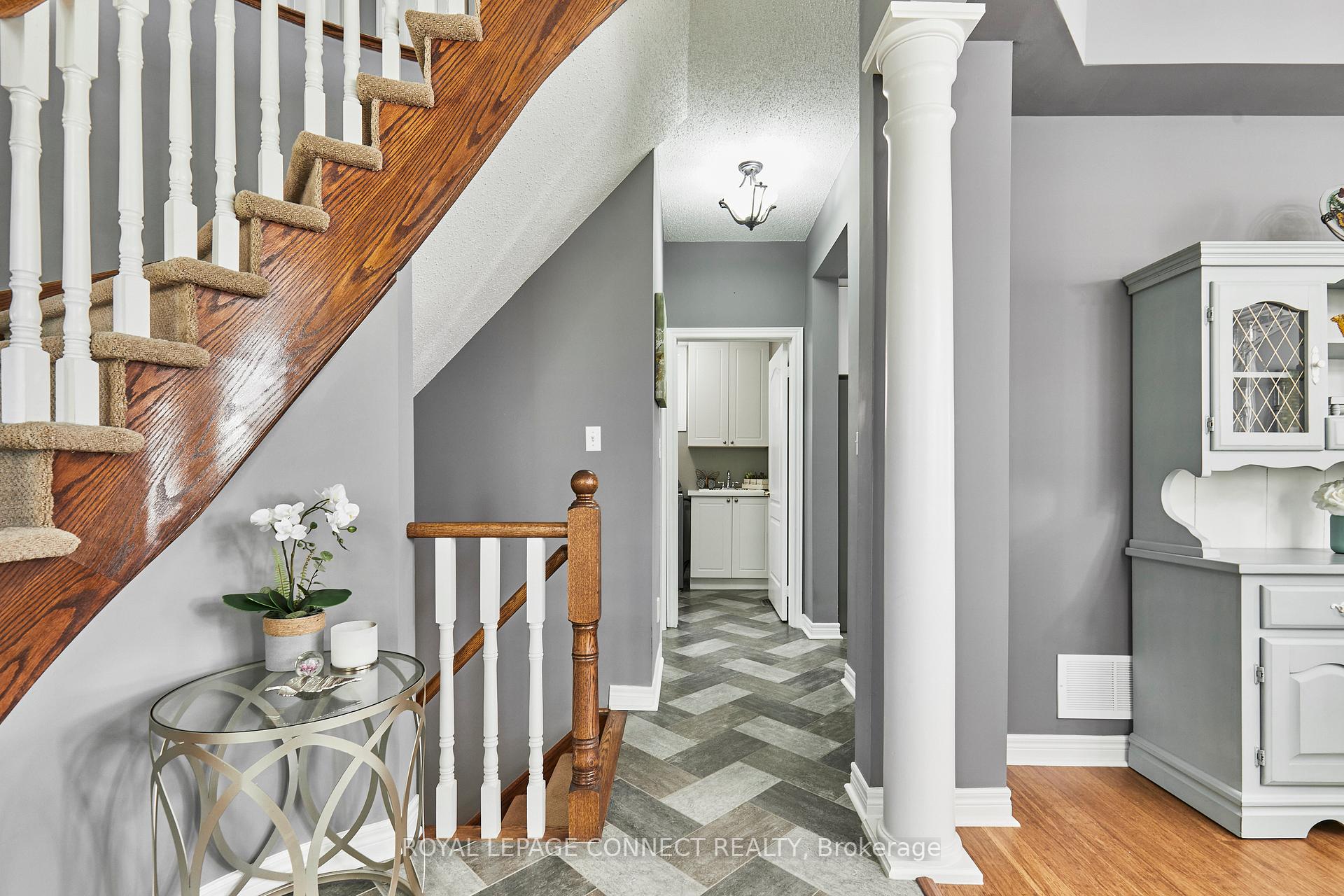 Photo 9 of 133 Vipond Road, Whitby, Brooklin — HOMEH