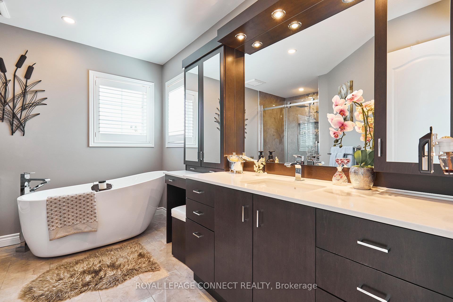 Photo 25 of 133 Vipond Road, Whitby, Brooklin — HOMEH