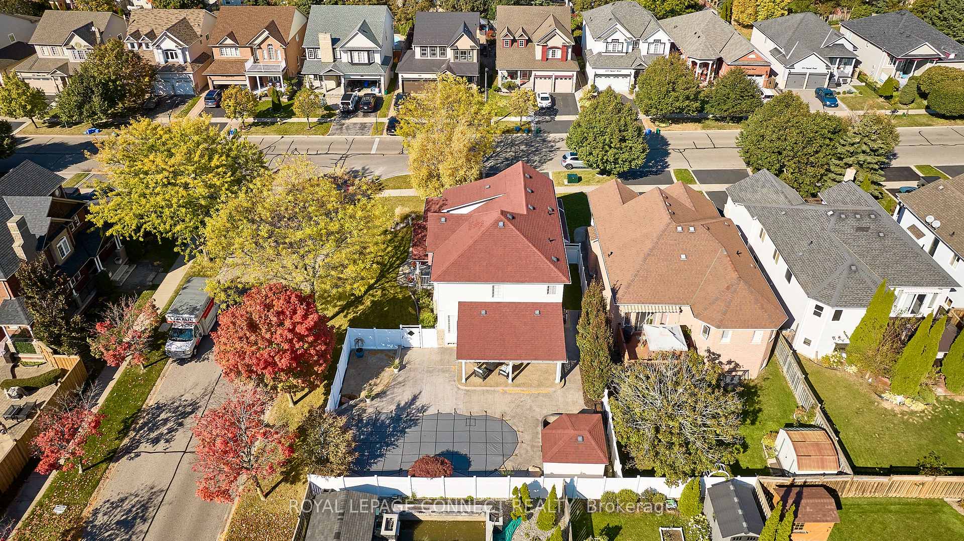 Photo 35 of 133 Vipond Road, Whitby, Brooklin — HOMEH