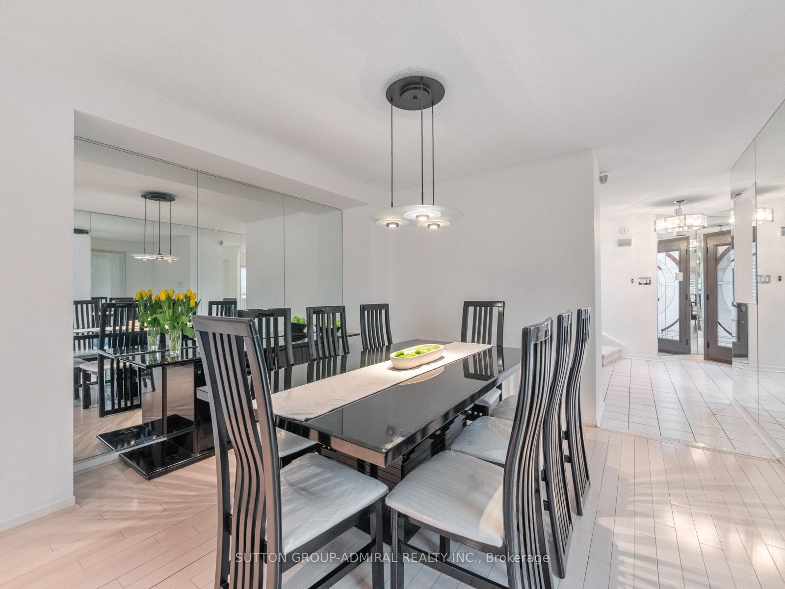 Photo 6 of 61 Ramblewood Lane, Vaughan, Brownridge — HOMEH