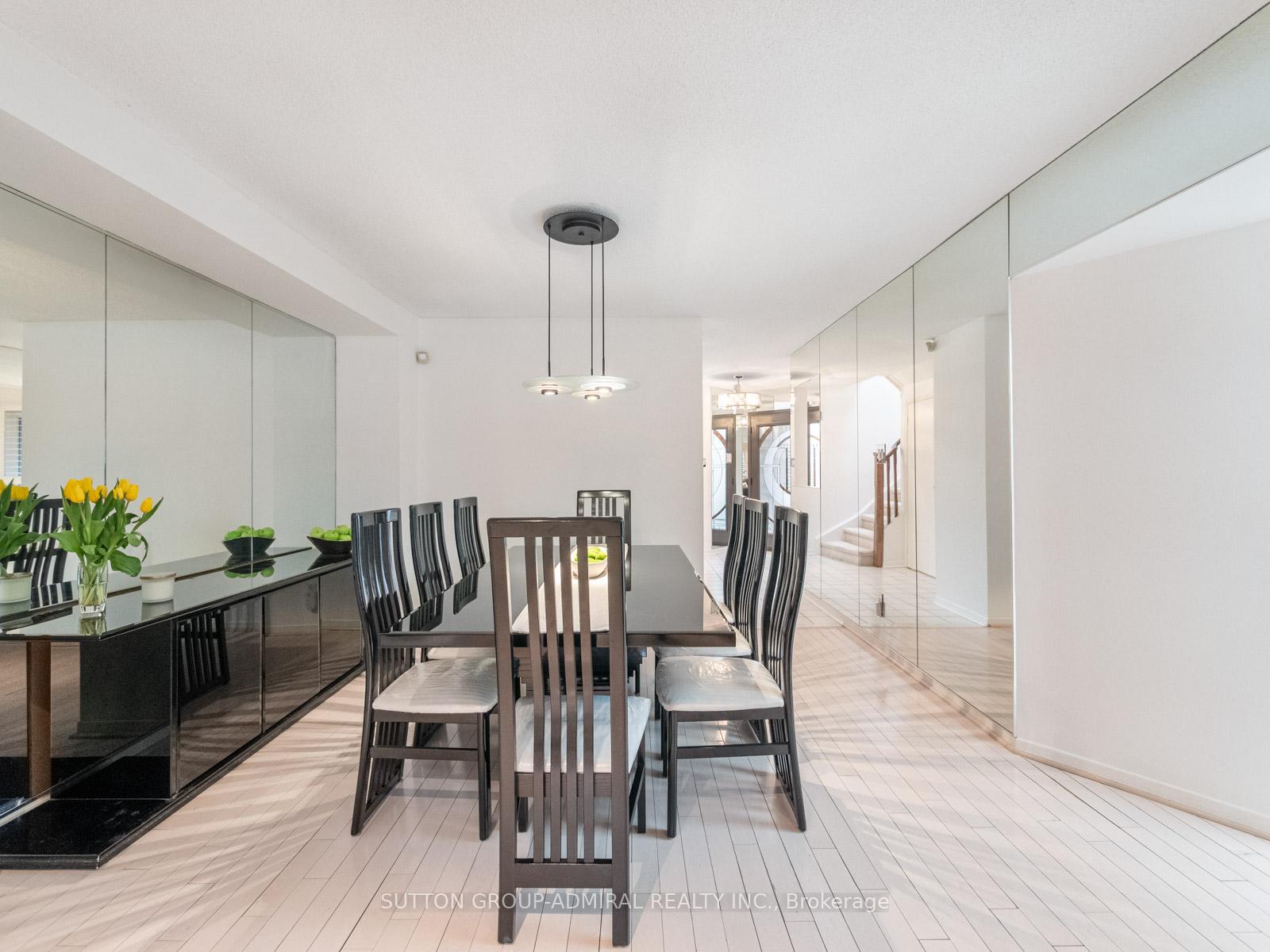 Photo 7 of 61 Ramblewood Lane, Vaughan, Brownridge — HOMEH