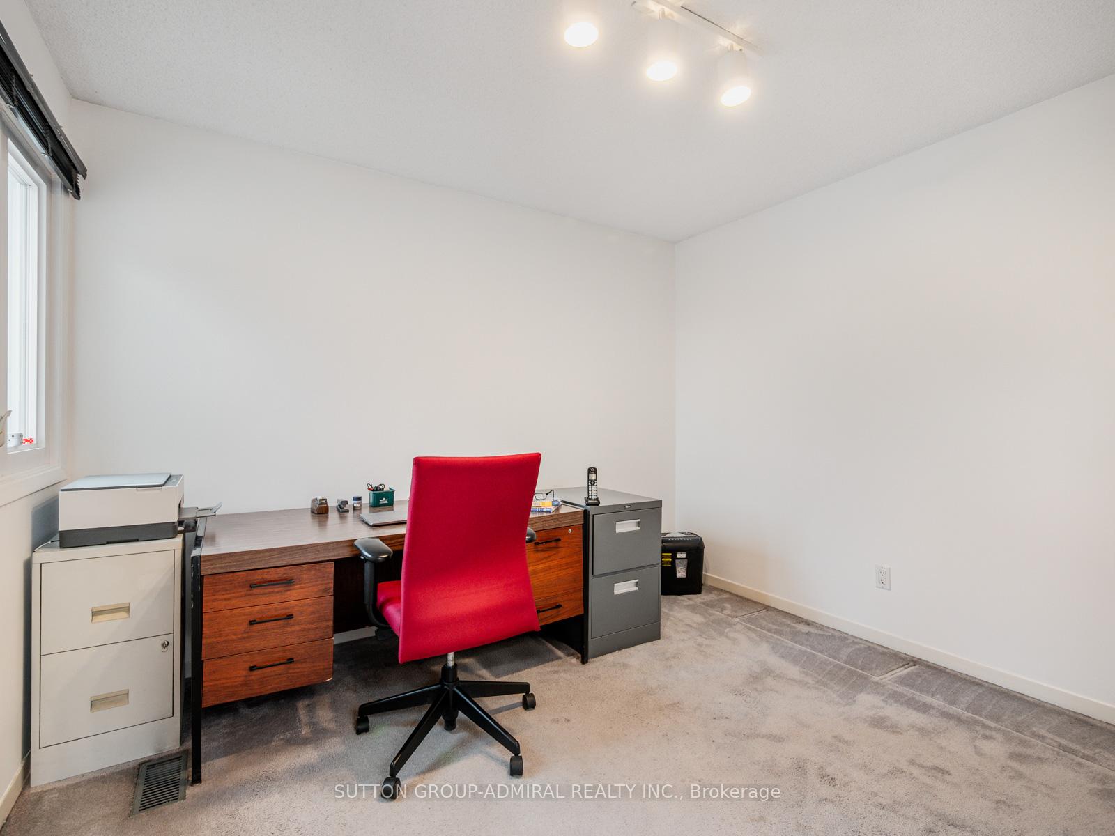 Photo 23 of 61 Ramblewood Lane, Vaughan, Brownridge — HOMEH