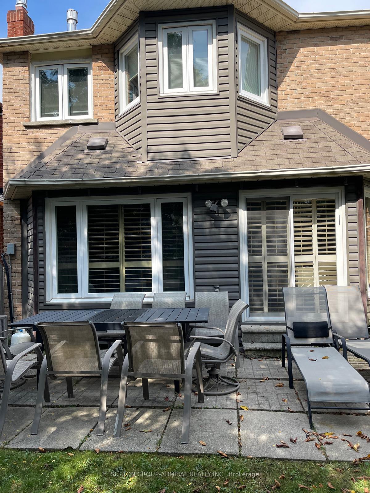 Photo 40 of 61 Ramblewood Lane, Vaughan, Brownridge — HOMEH