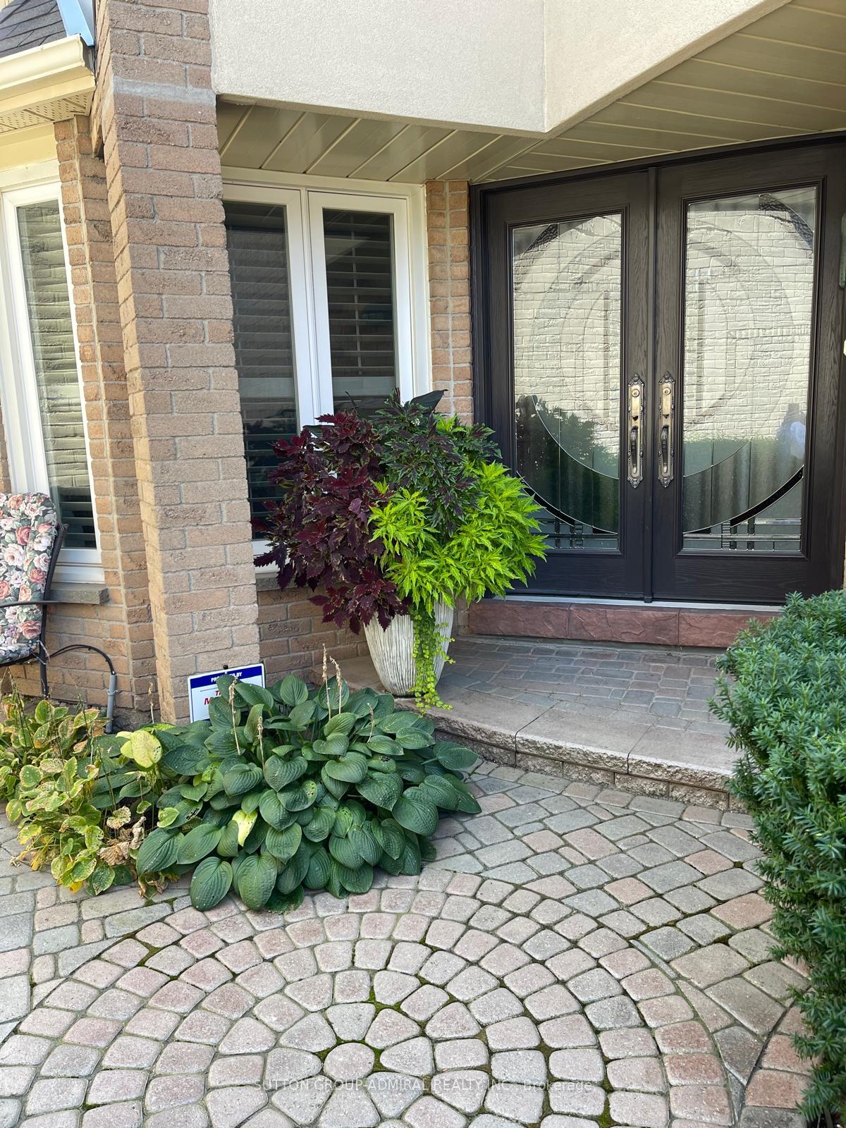 Photo 44 of 61 Ramblewood Lane, Vaughan, Brownridge — HOMEH