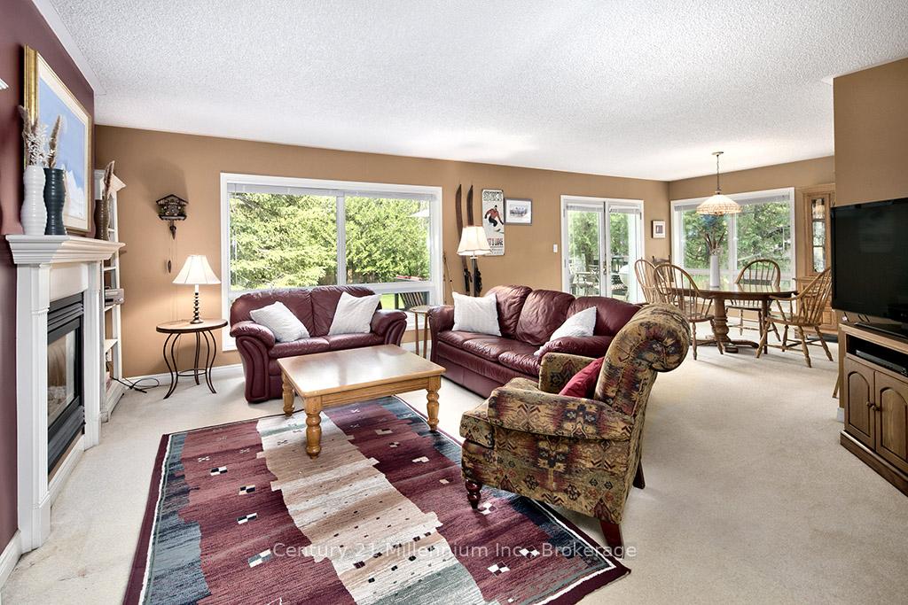Photo 11 of 111 Patricia Drive, Blue Mountains — HOMEH