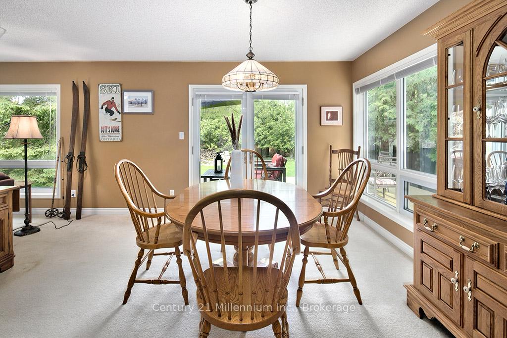 Photo 15 of 111 Patricia Drive, Blue Mountains — HOMEH