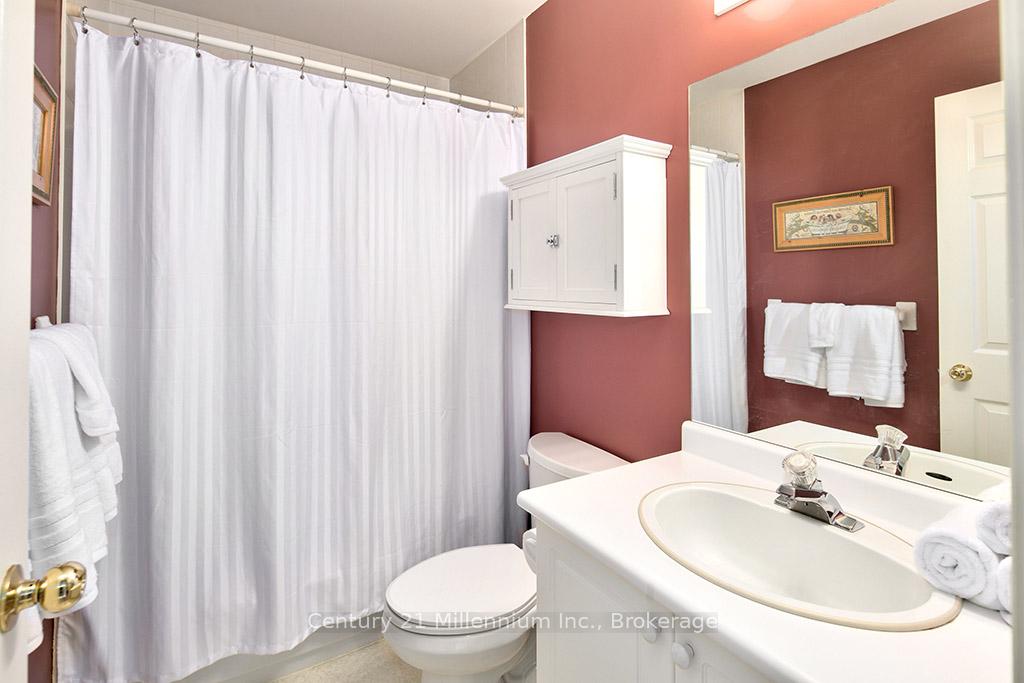 Photo 25 of 111 Patricia Drive, Blue Mountains — HOMEH