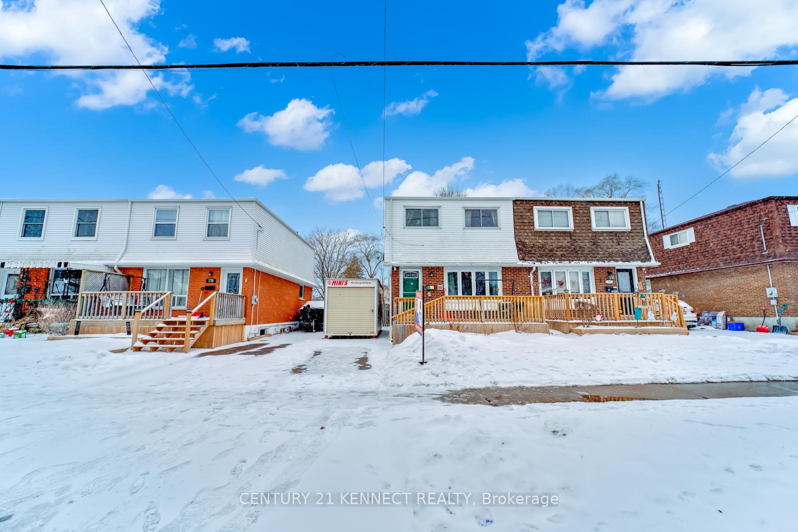 Photo 2 of 172 Waverly Street S, Oshawa, Vanier — HOMEH
