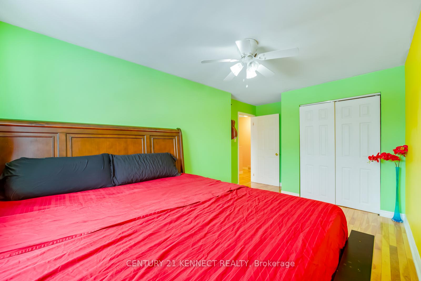 Photo 11 of 172 Waverly Street S, Oshawa, Vanier — HOMEH