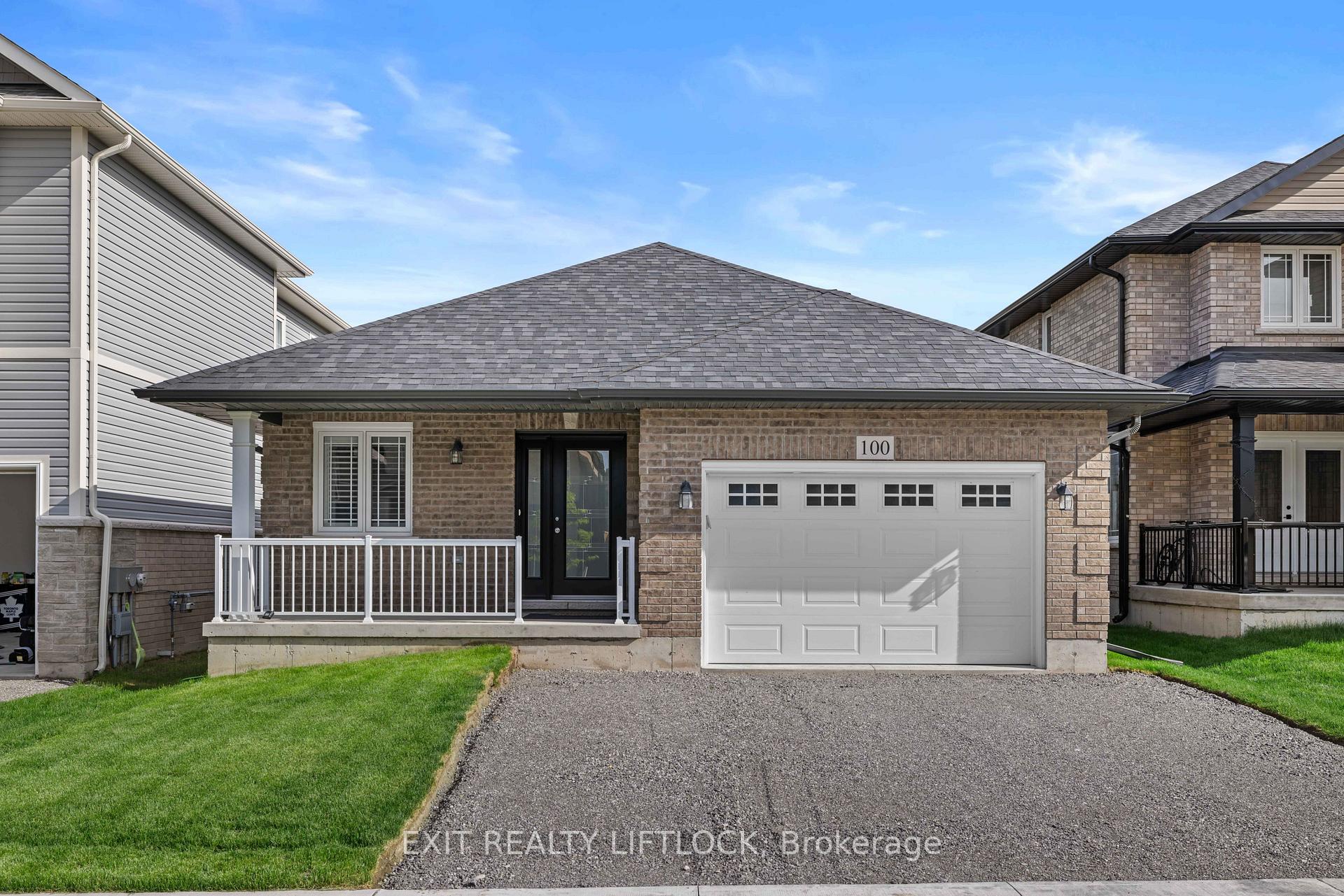 Photo 1 of 100 York Drive, Peterborough, Monaghan Ward 2 — HOMEH