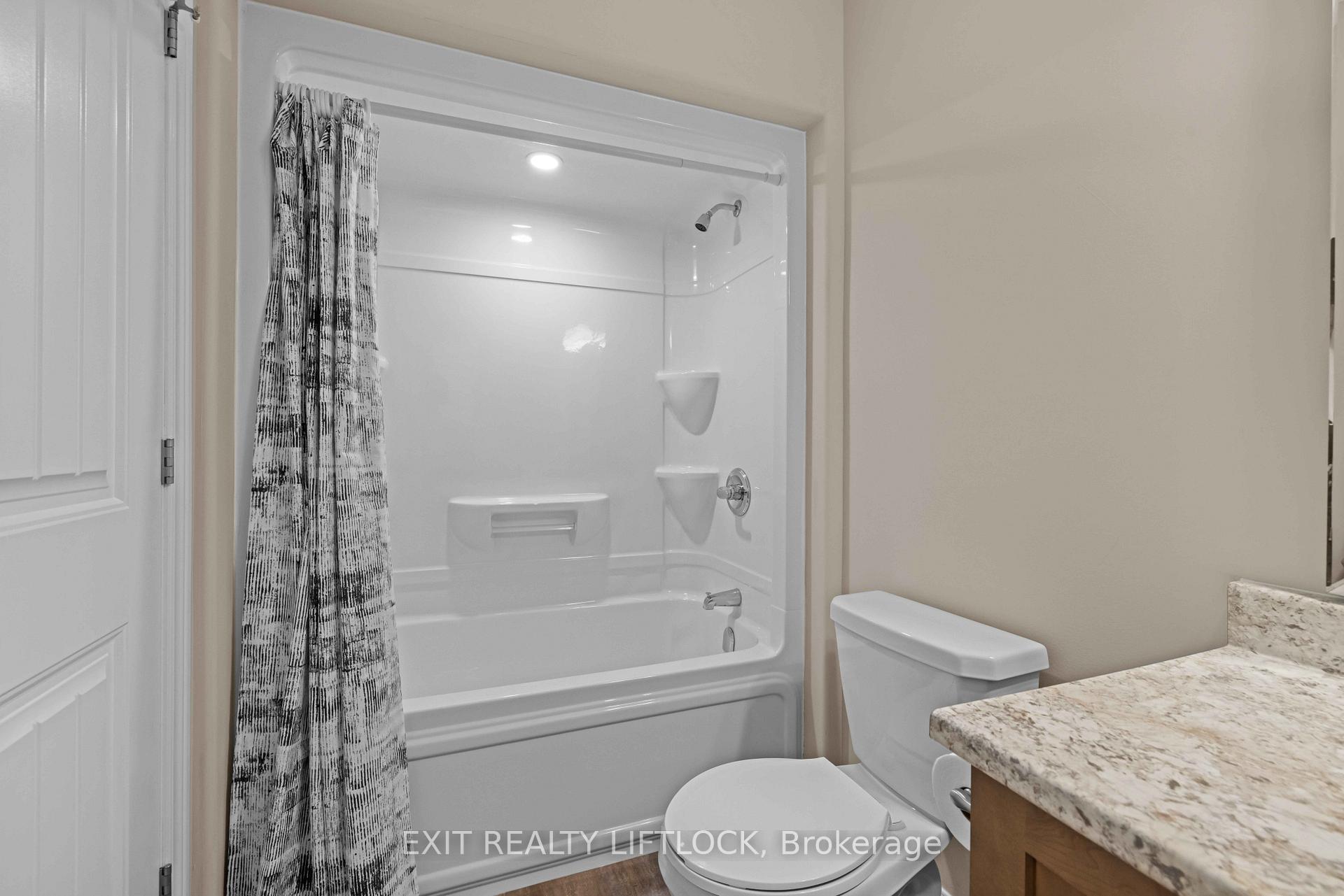 Photo 23 of 100 York Drive, Peterborough, Monaghan Ward 2 — HOMEH