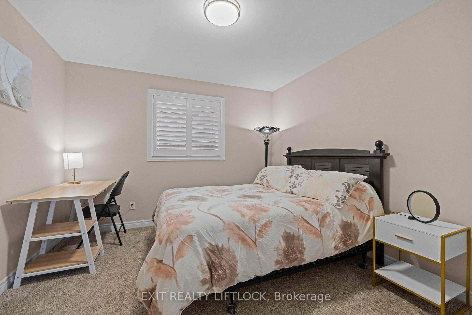Photo 24 of 100 York Drive, Peterborough, Monaghan Ward 2 — HOMEH